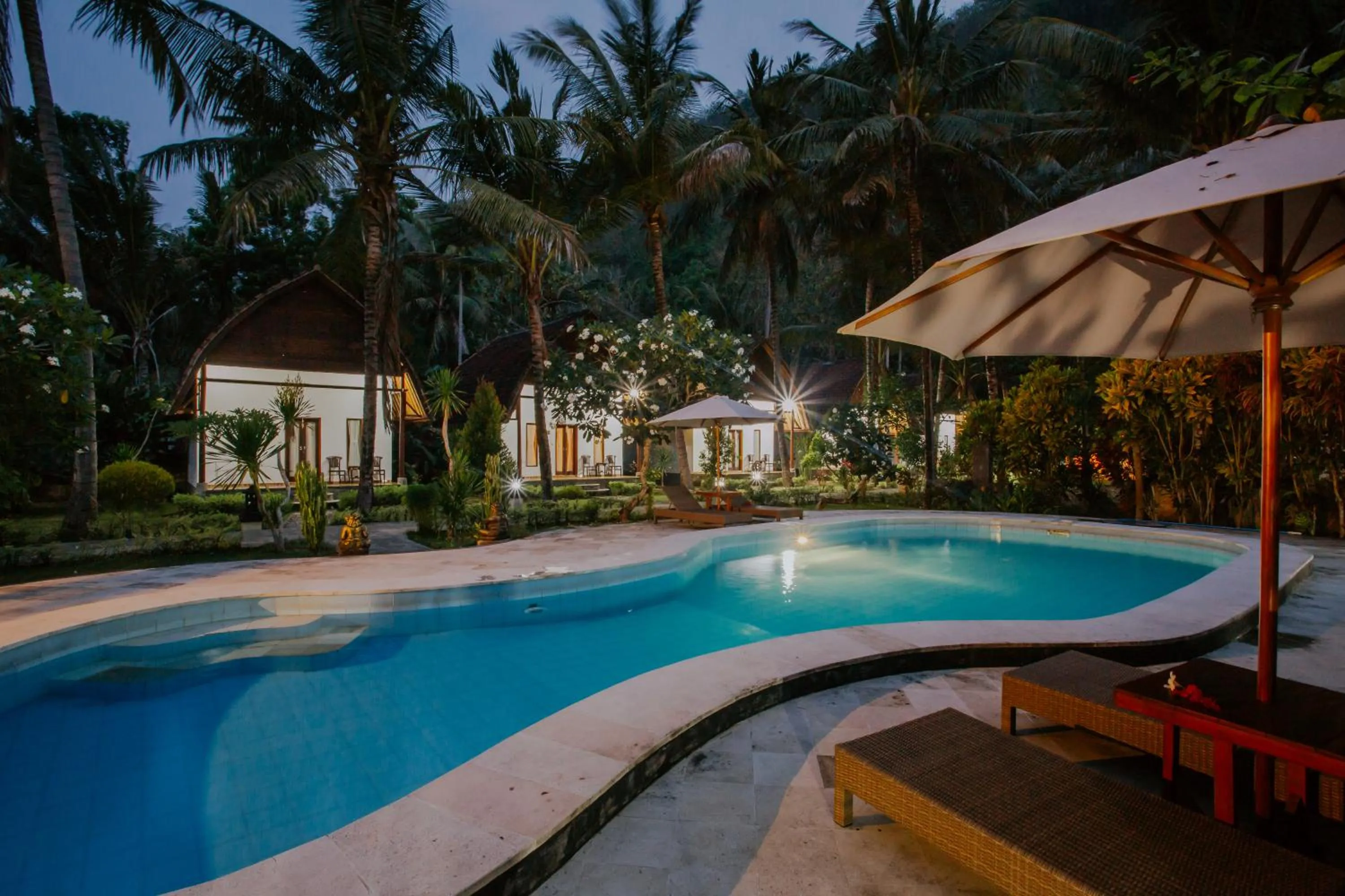 Garden view in Crystal Bay Villa