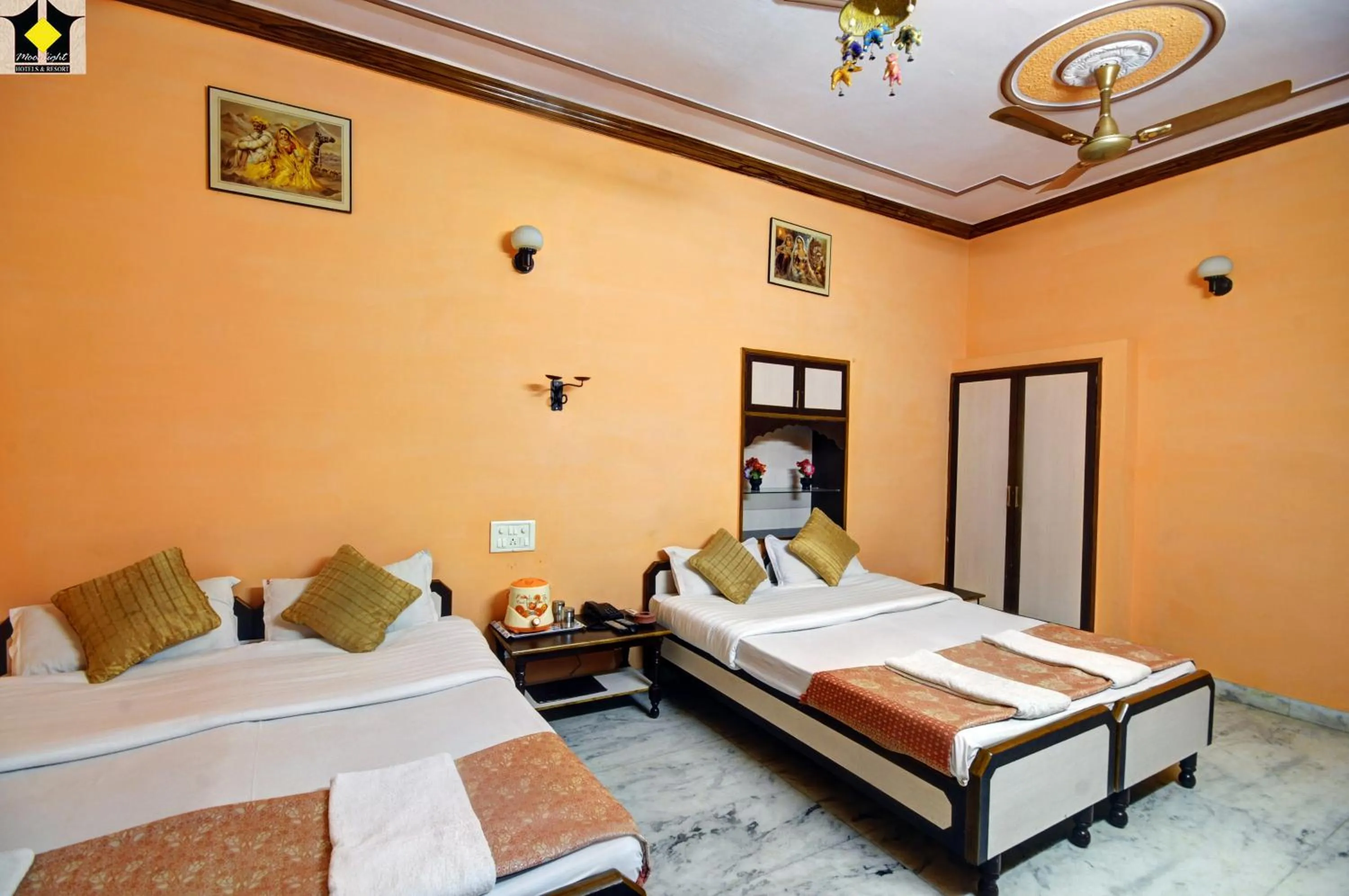 Bedroom, Bed in Hotel Jaisal Palace