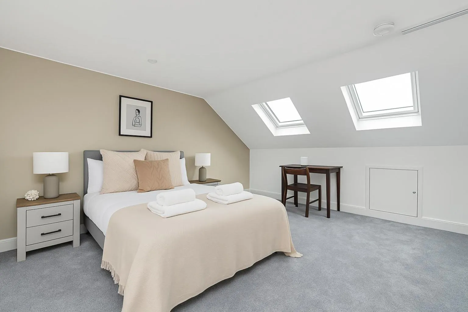 Bedroom, Bed in 16 Pilcher Gate