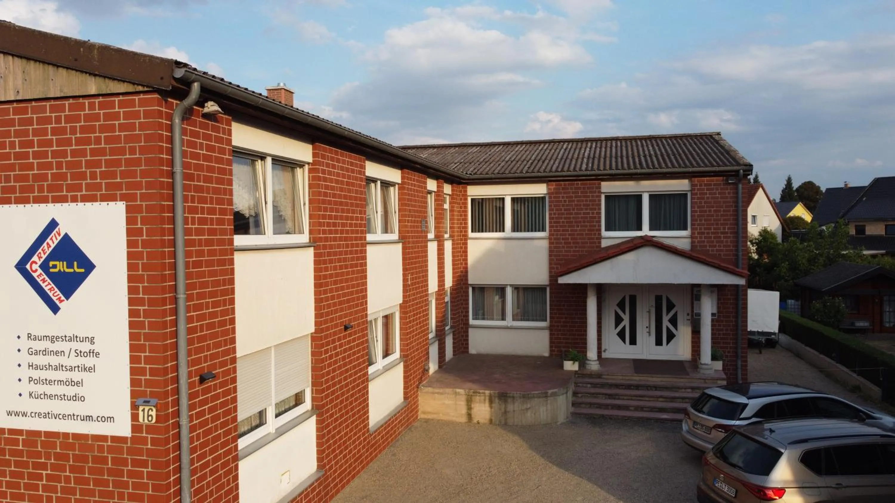 Property building in Dill Hotel