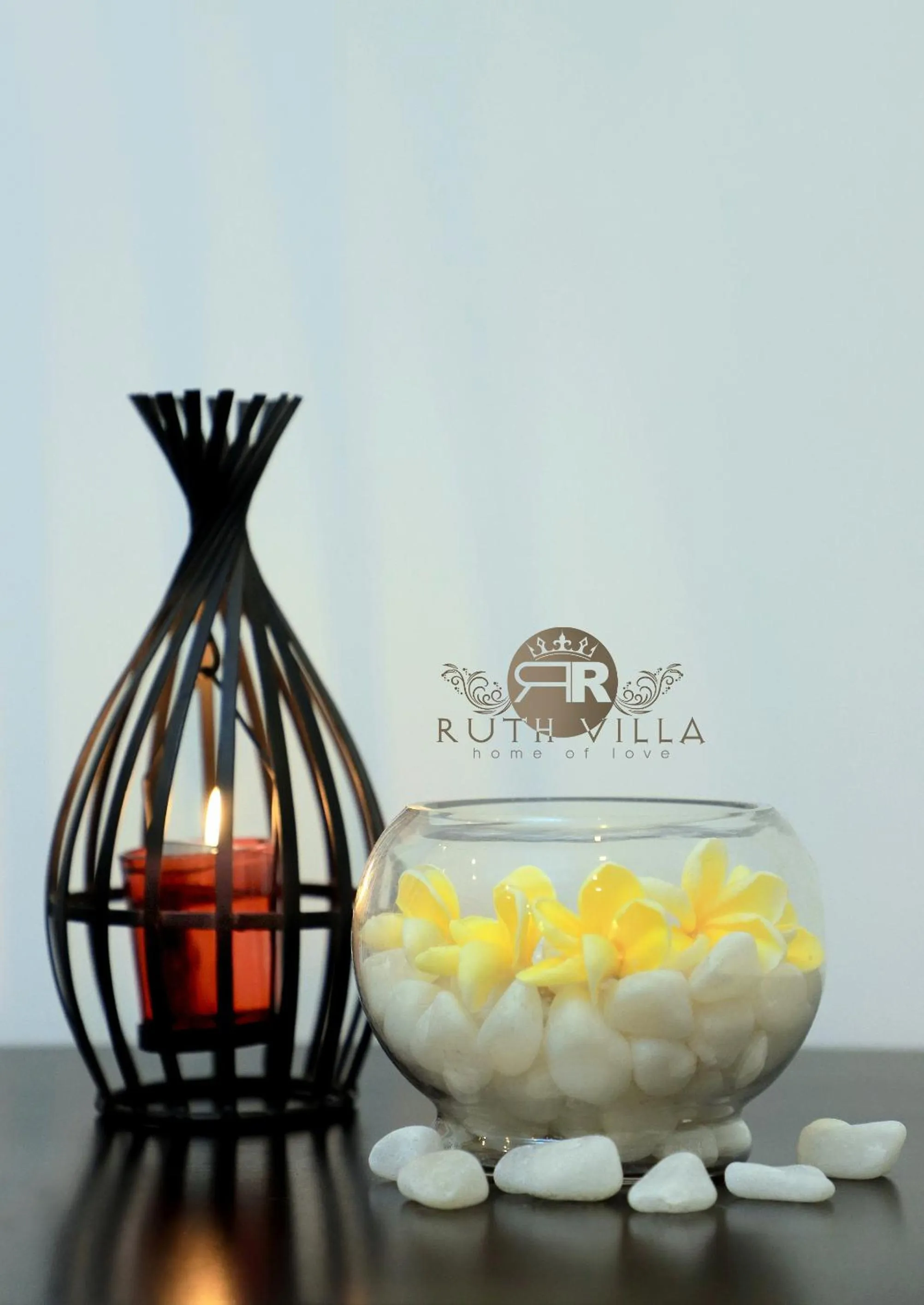 Decorative detail in Ruth Villa