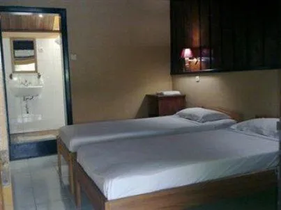 Bedroom, Bed in Ue Datu Cottages