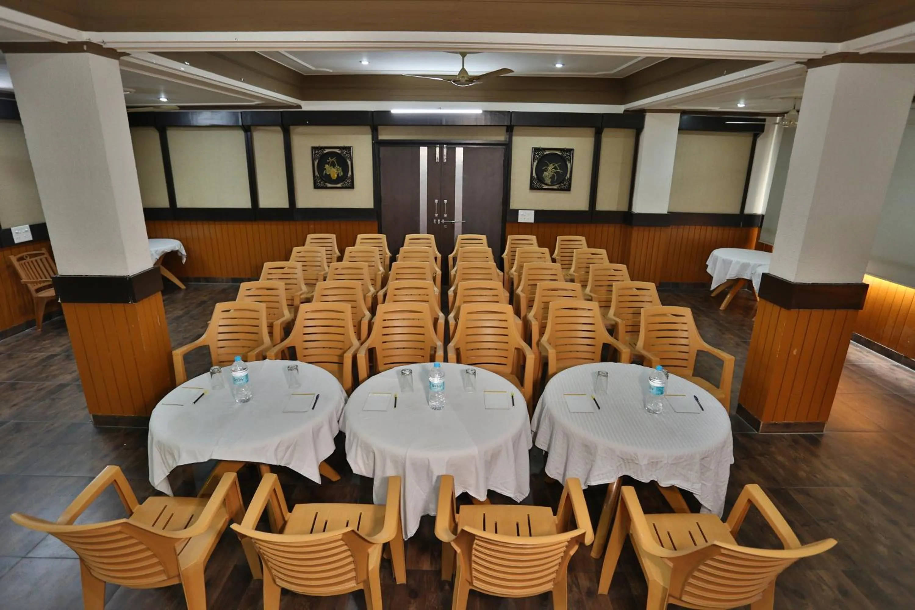 Meeting/conference room in ECKO Kasang Regency Hill Resort
