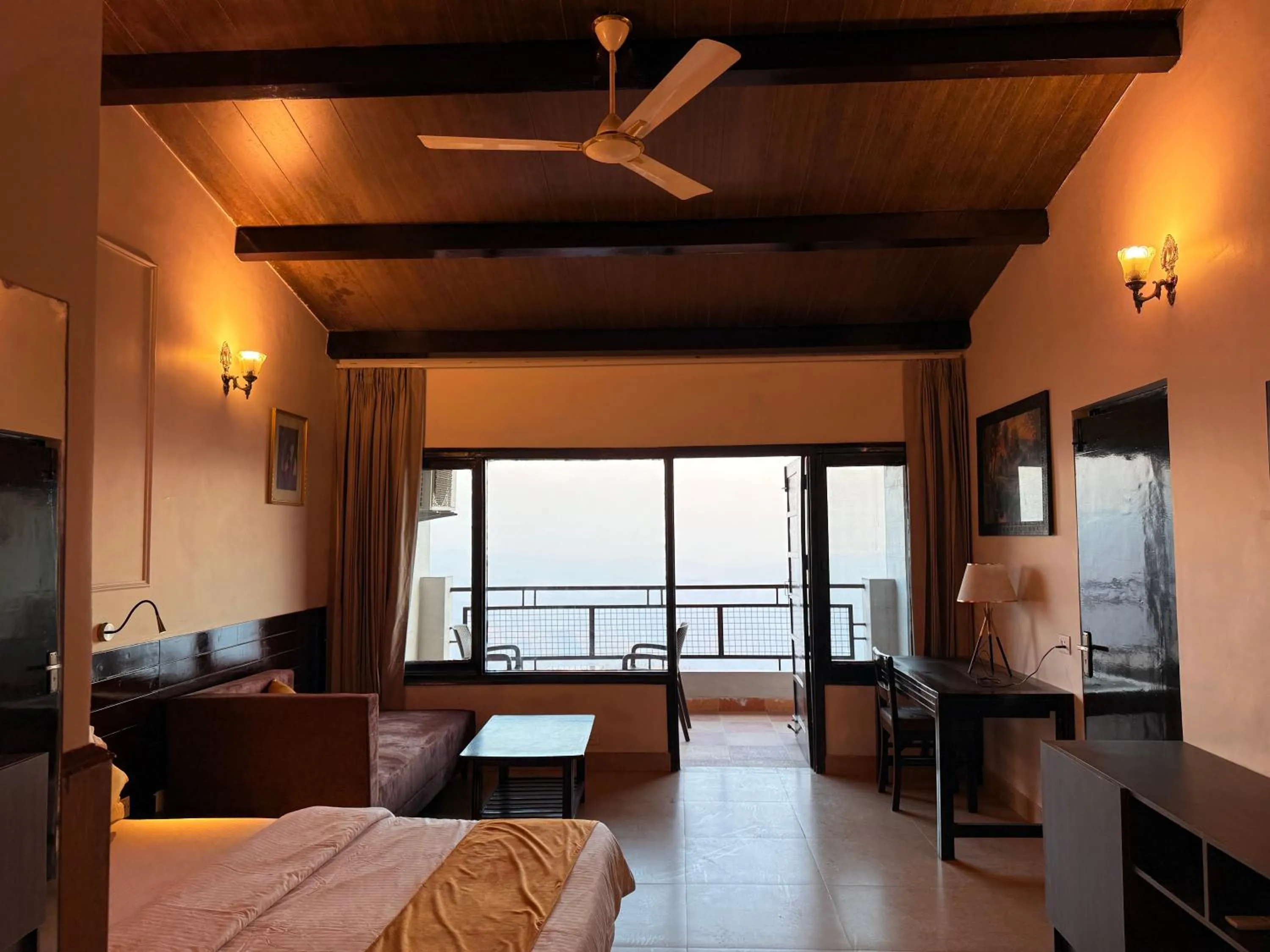 Bedroom, Bed in ECKO Kasang Regency Hill Resort