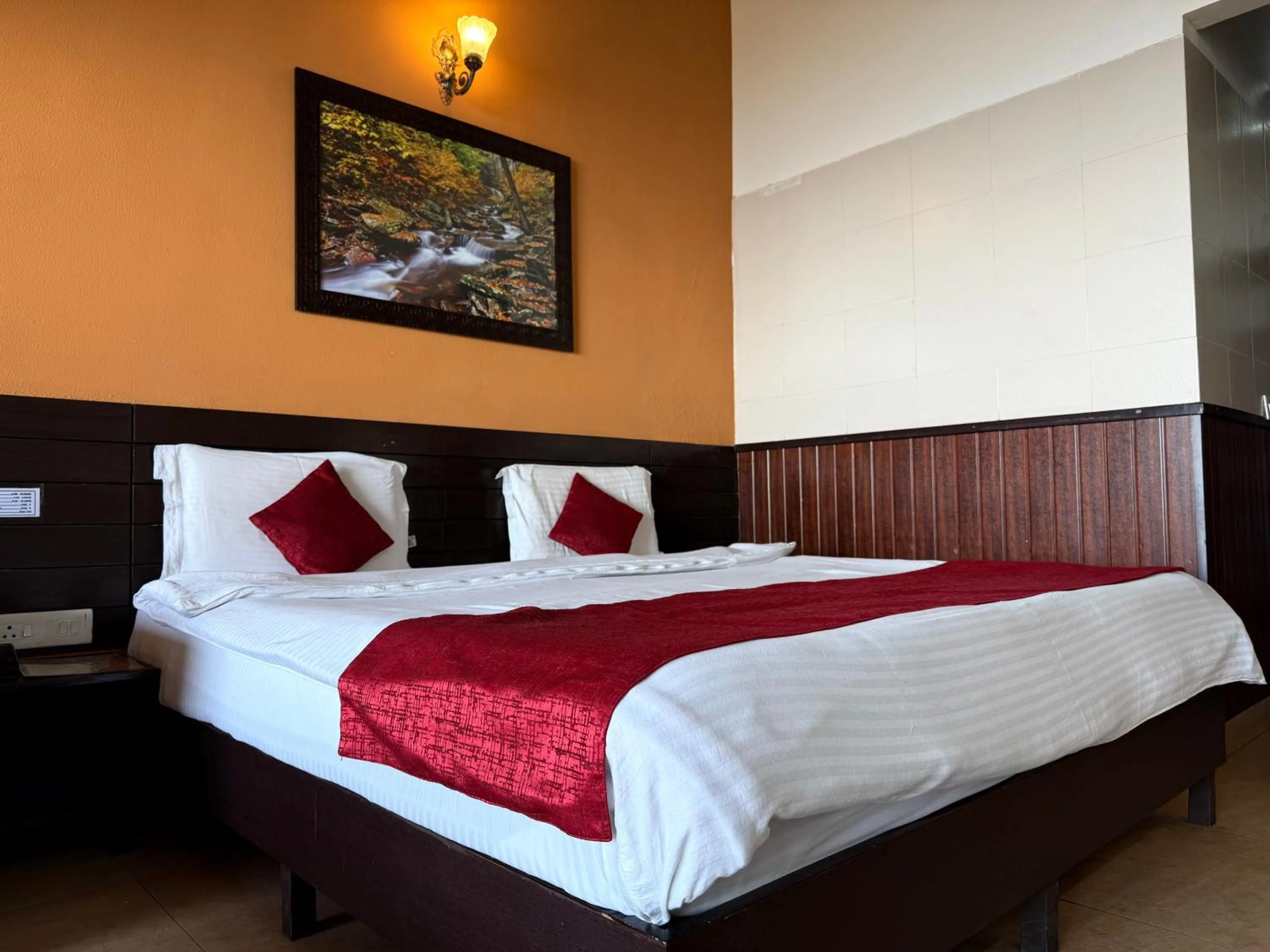 Bedroom, Bed in ECKO Kasang Regency Hill Resort