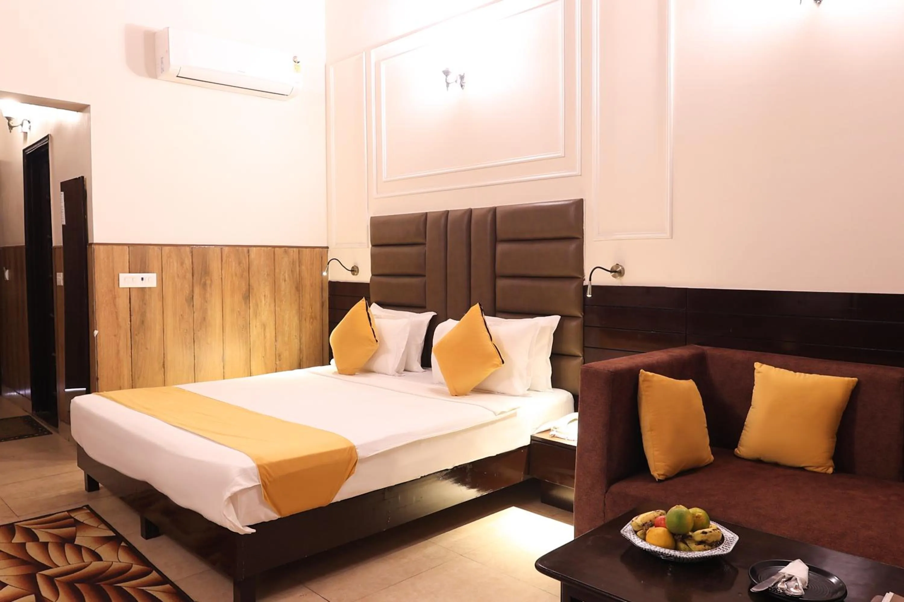 Bedroom, Bed in ECKO Kasang Regency Hill Resort