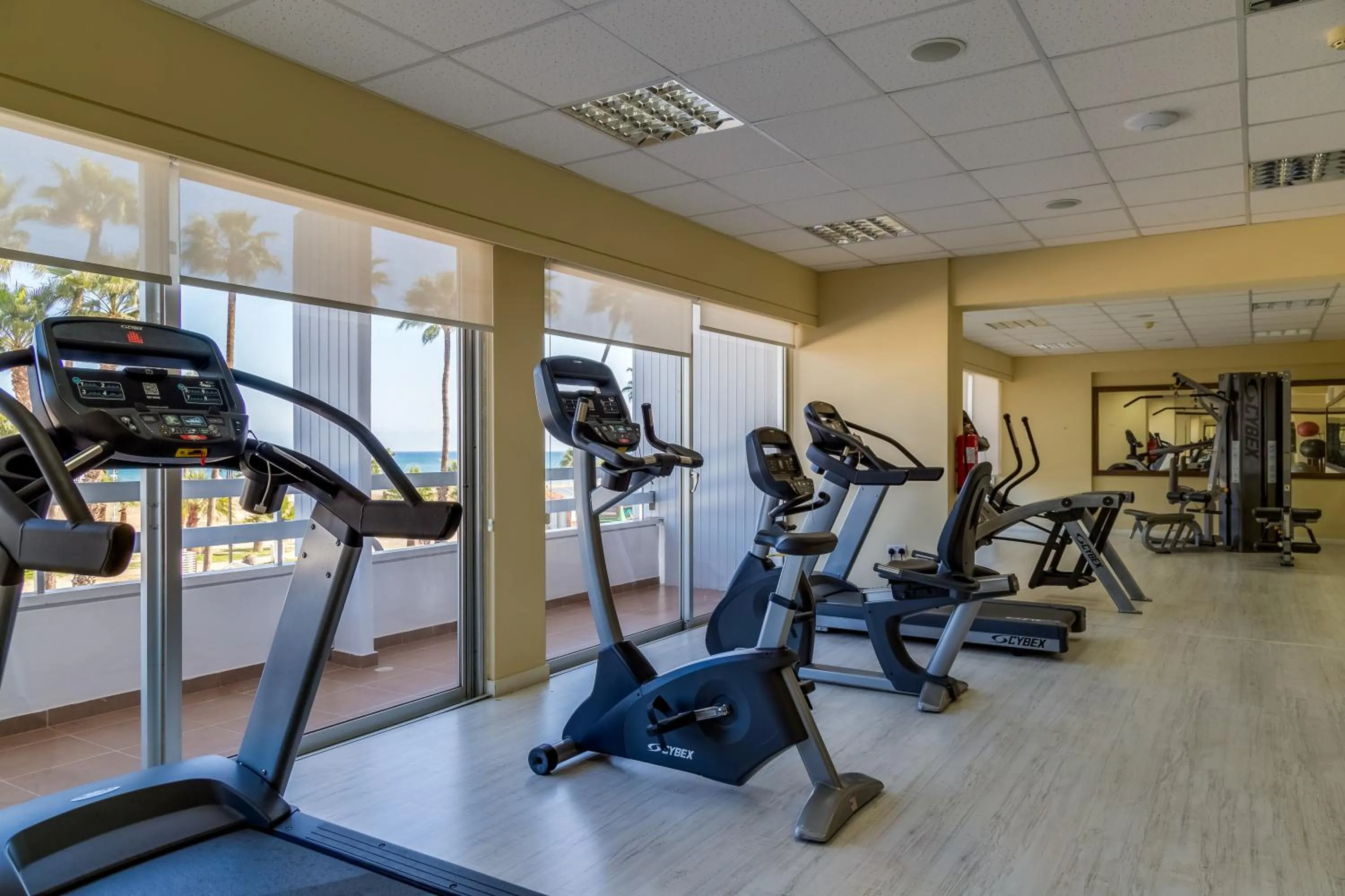 Fitness centre/facilities in Sun Hall Hotel