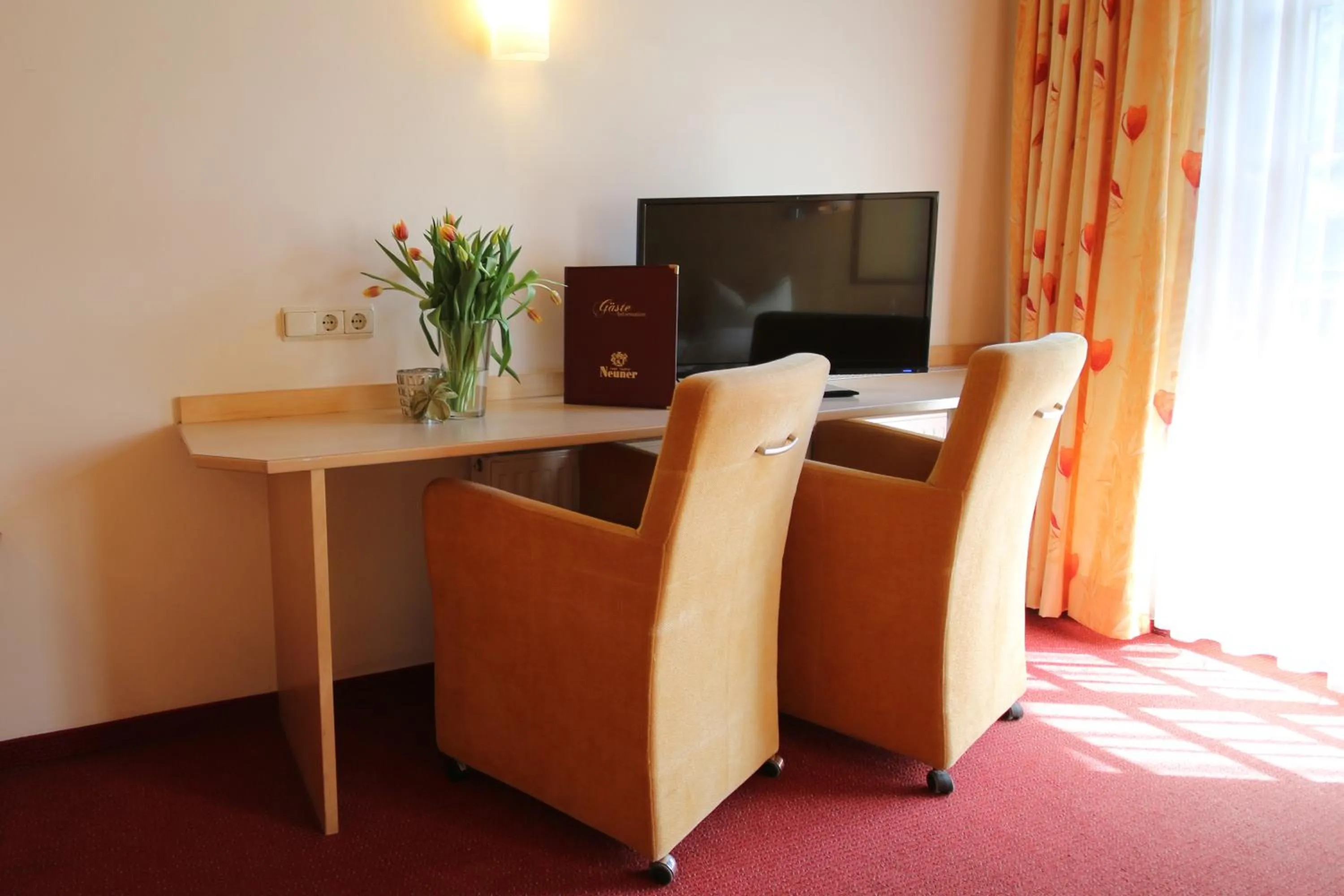 Seating area in Hotel Gasthof Neuner