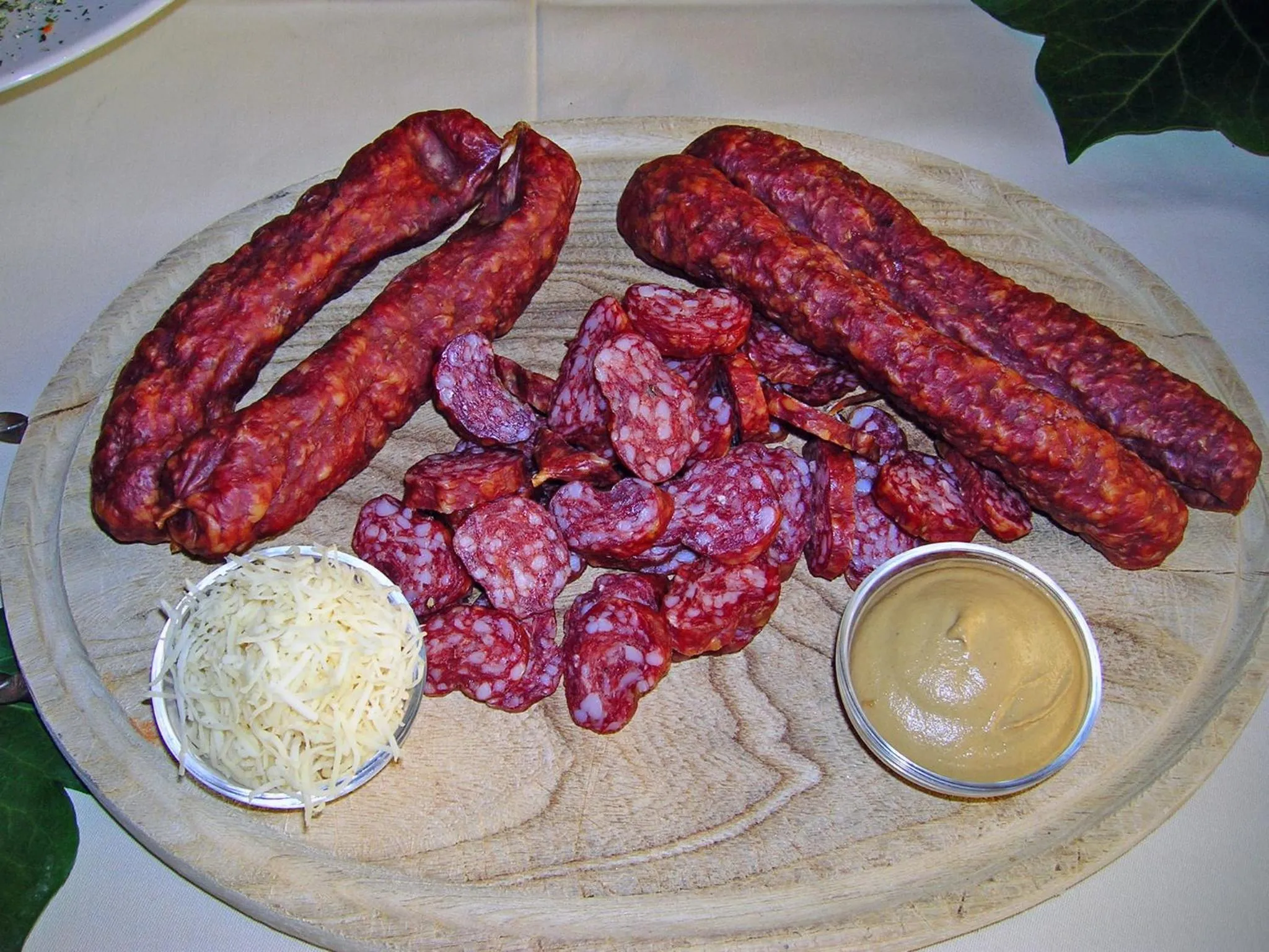 Food and drinks in Hotel Gasthof Neuner