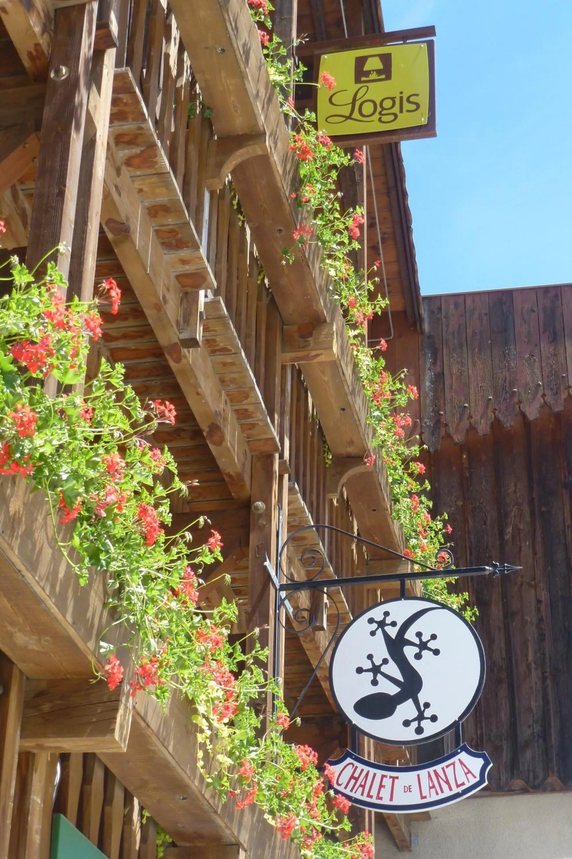 Bird's eye view in Chalet de Lanza