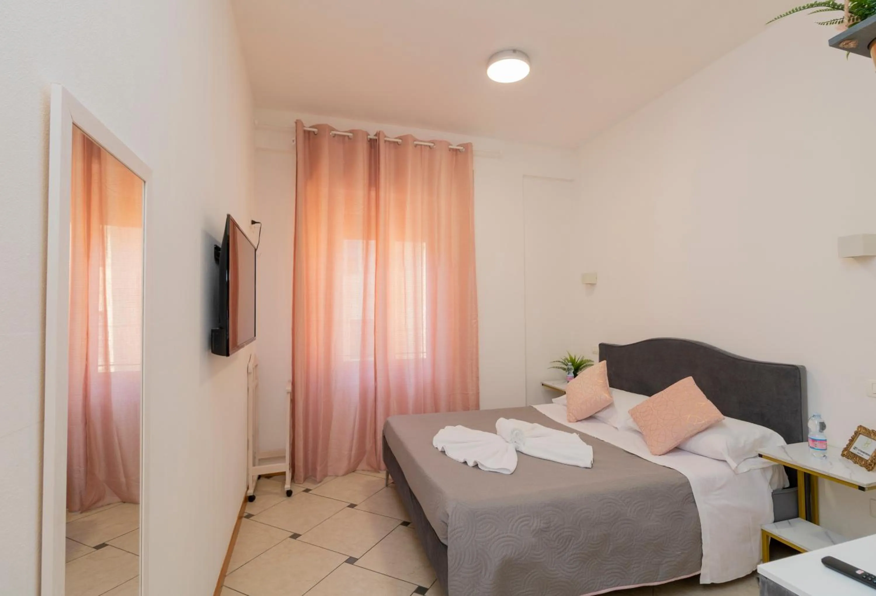 Bed in Vitti's Home Verona 3