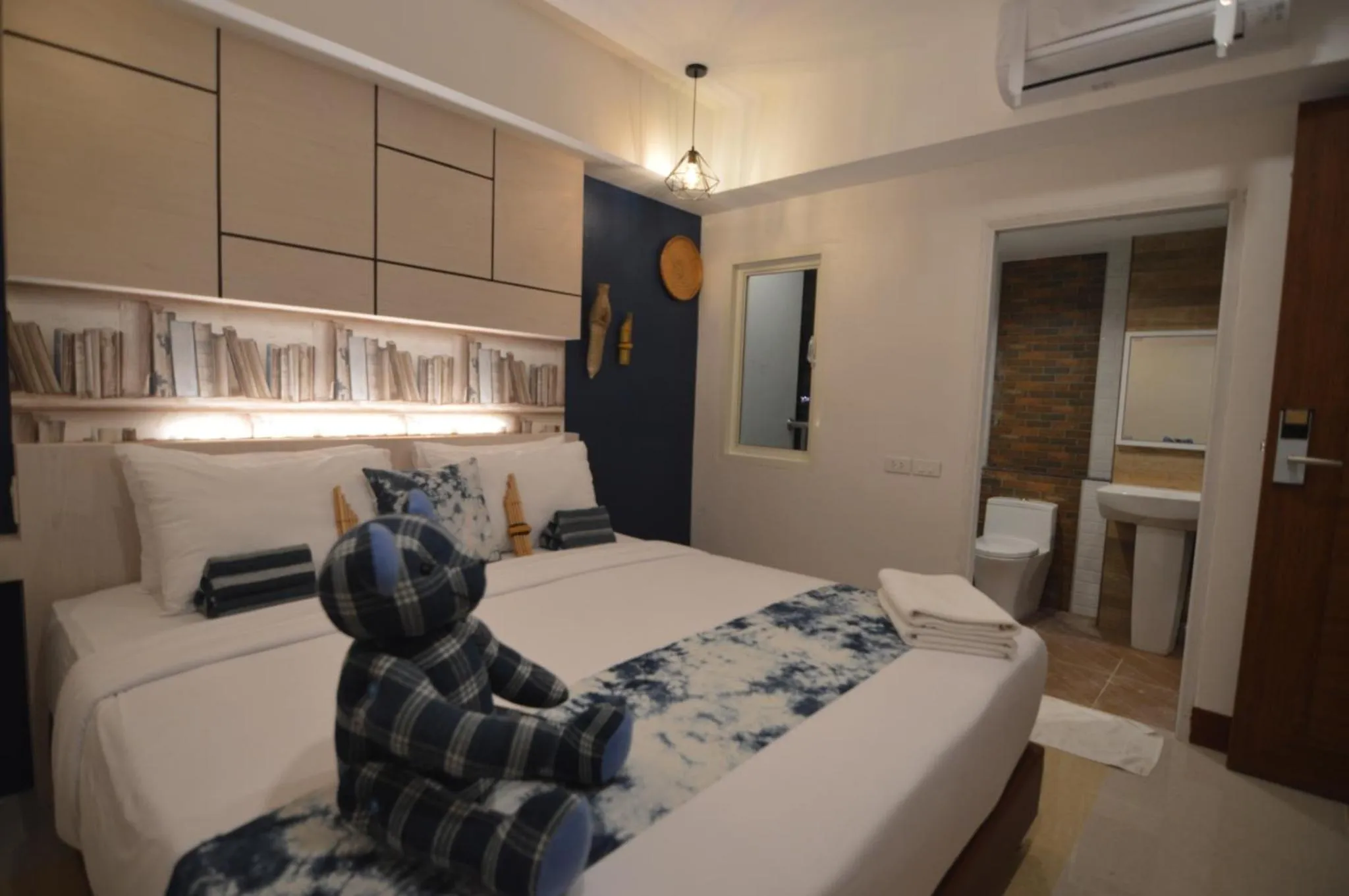 Bed in UD Capital Hotel