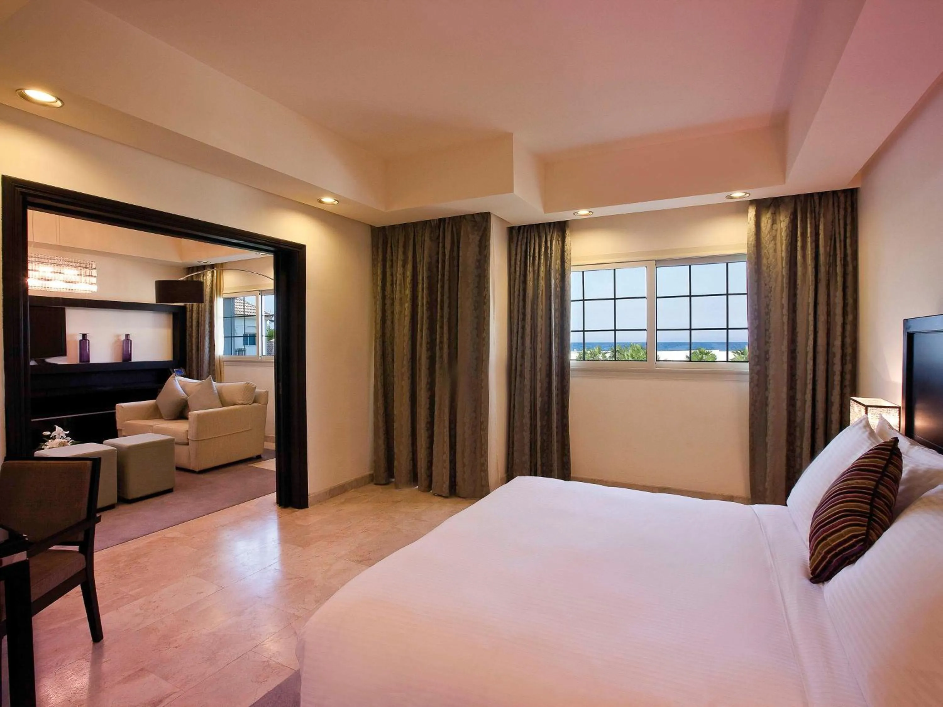 Bedroom in Mövenpick Beach Resort Al Khobar