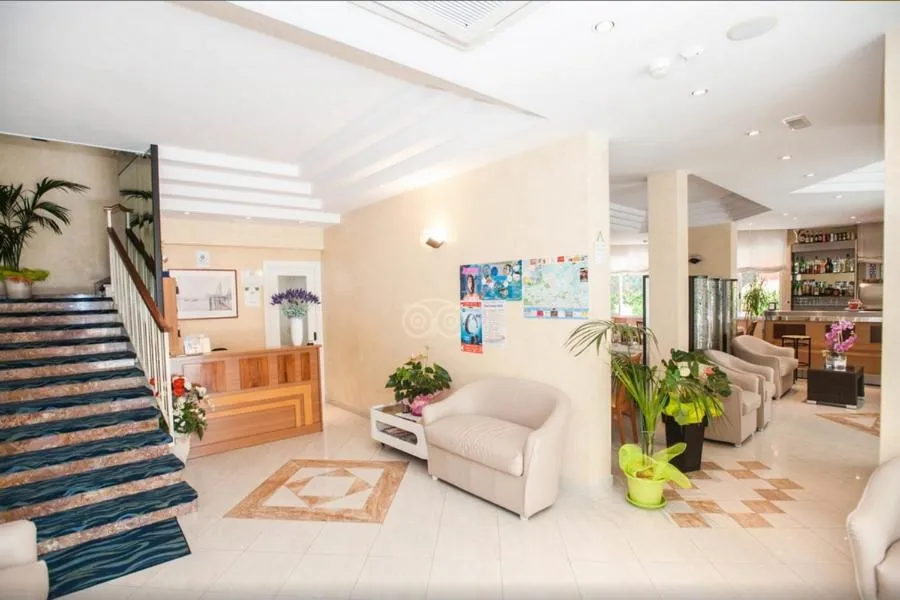 Communal lounge/ TV room in Hotel Tenerife