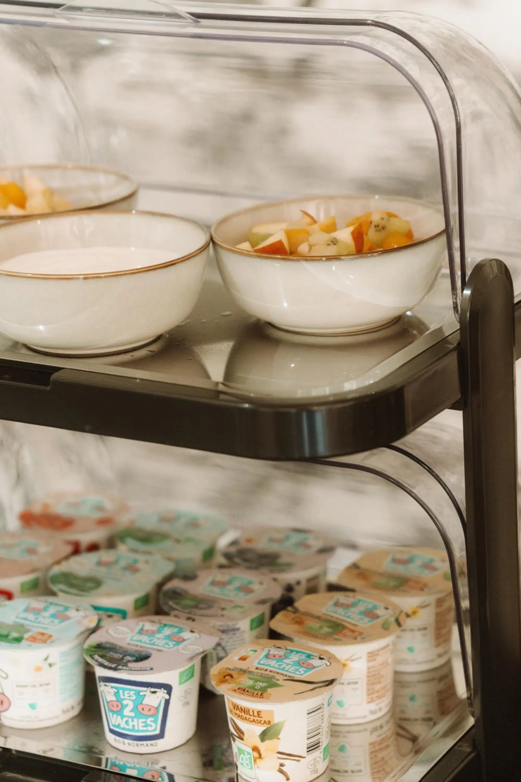 Breakfast in Hôtel Les Fougères - Hossegor