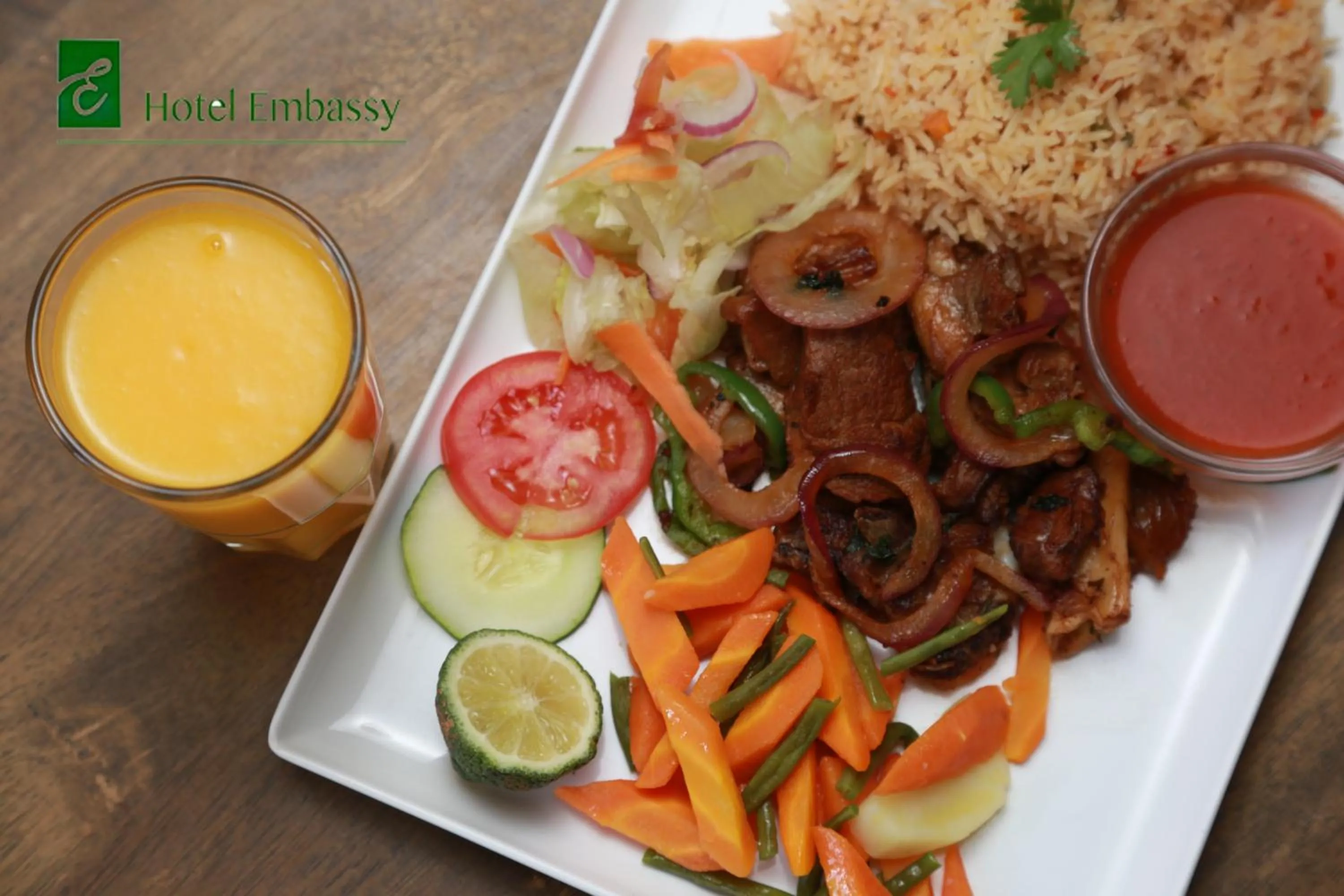 Food and drinks in Hotel Embassy