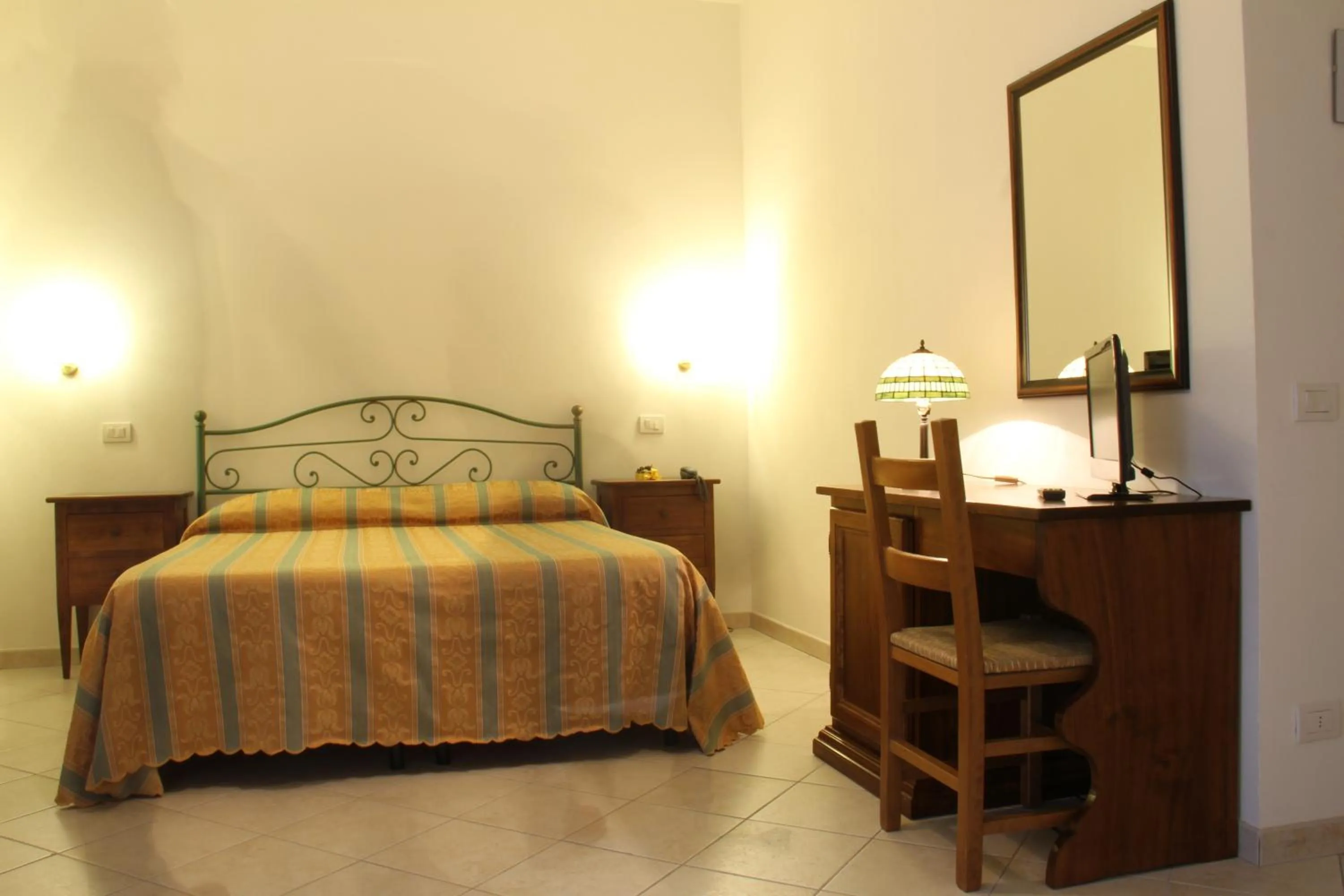 Photo of the whole room, Bed in Hotel I Platani