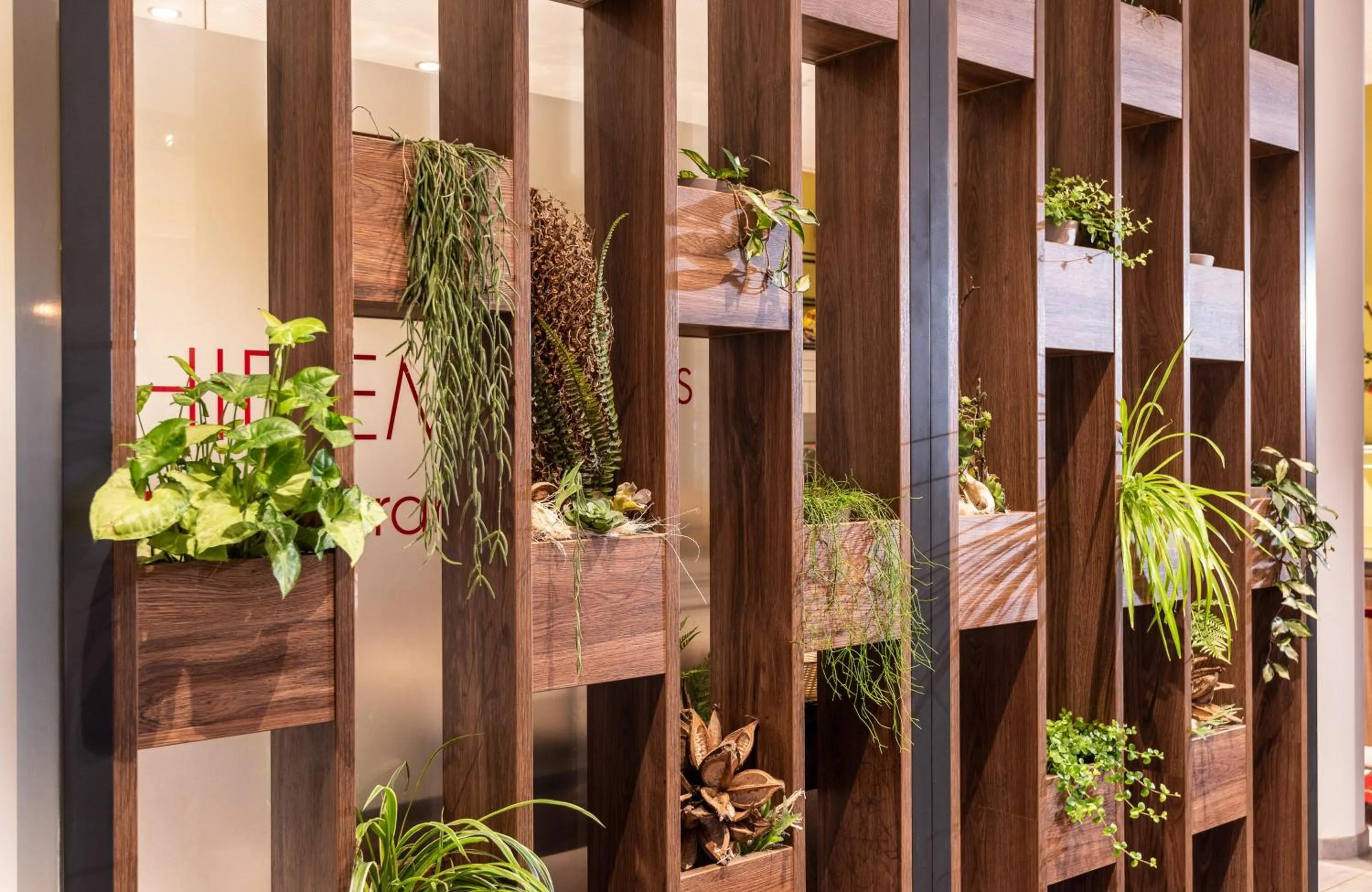 Restaurant/places to eat in Leonardo Hotel Bad Kreuznach