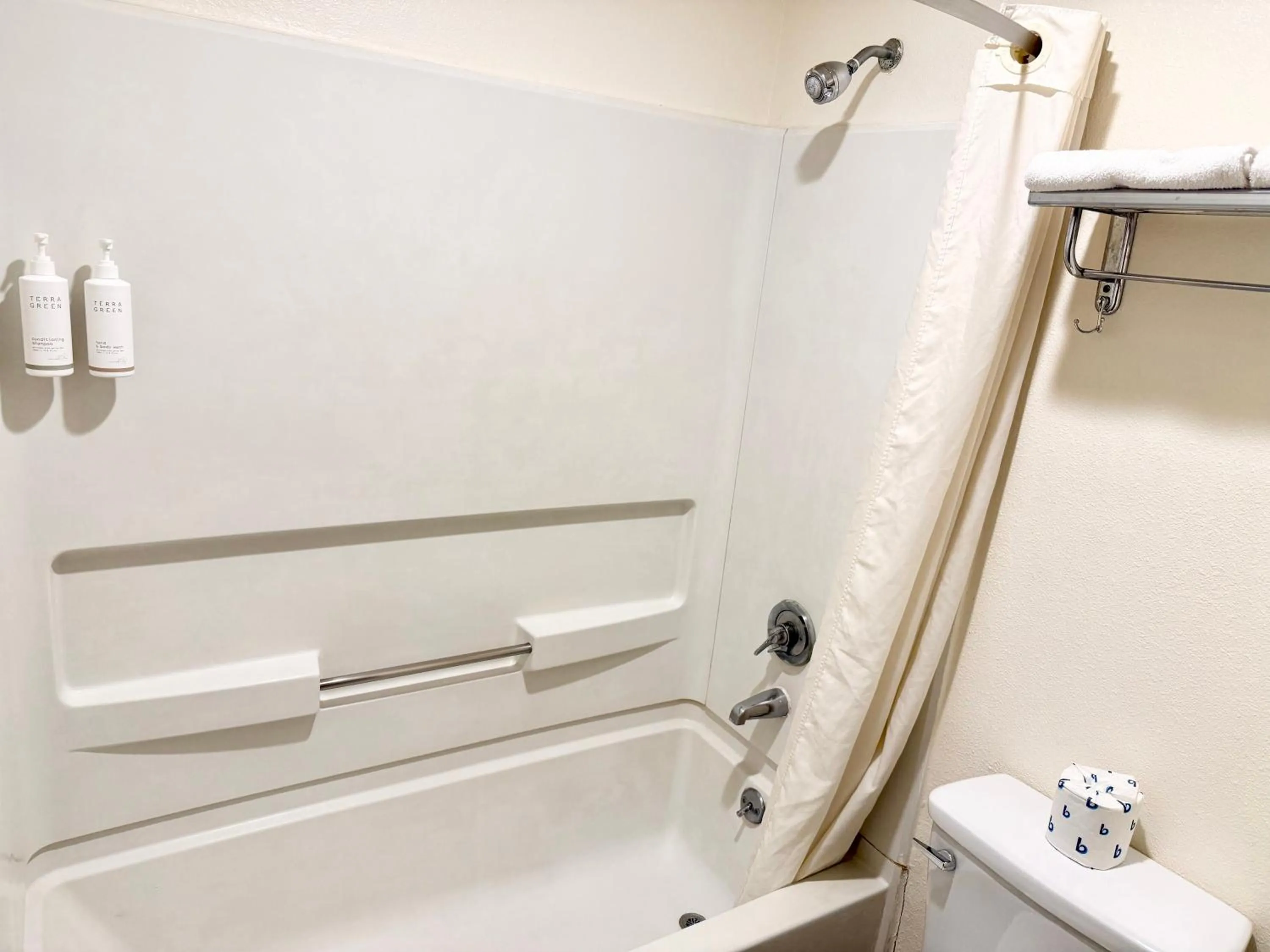 Bathroom in Super 8 by Wyndham Selma/Fresno Area