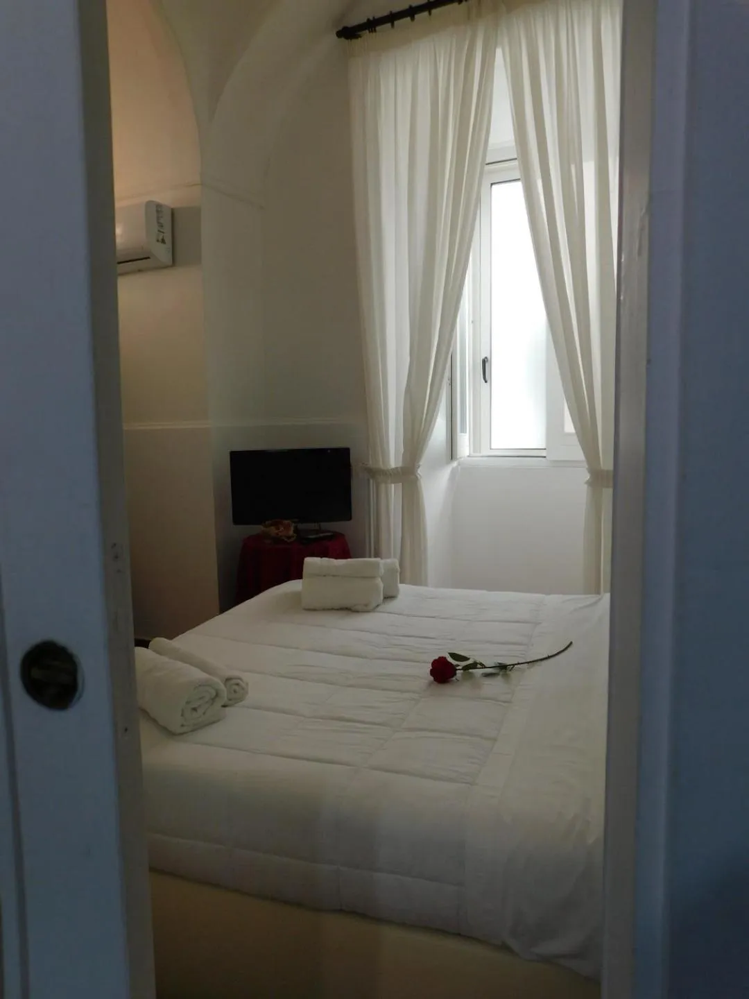 Balcony/Terrace, Bed in Home Marty