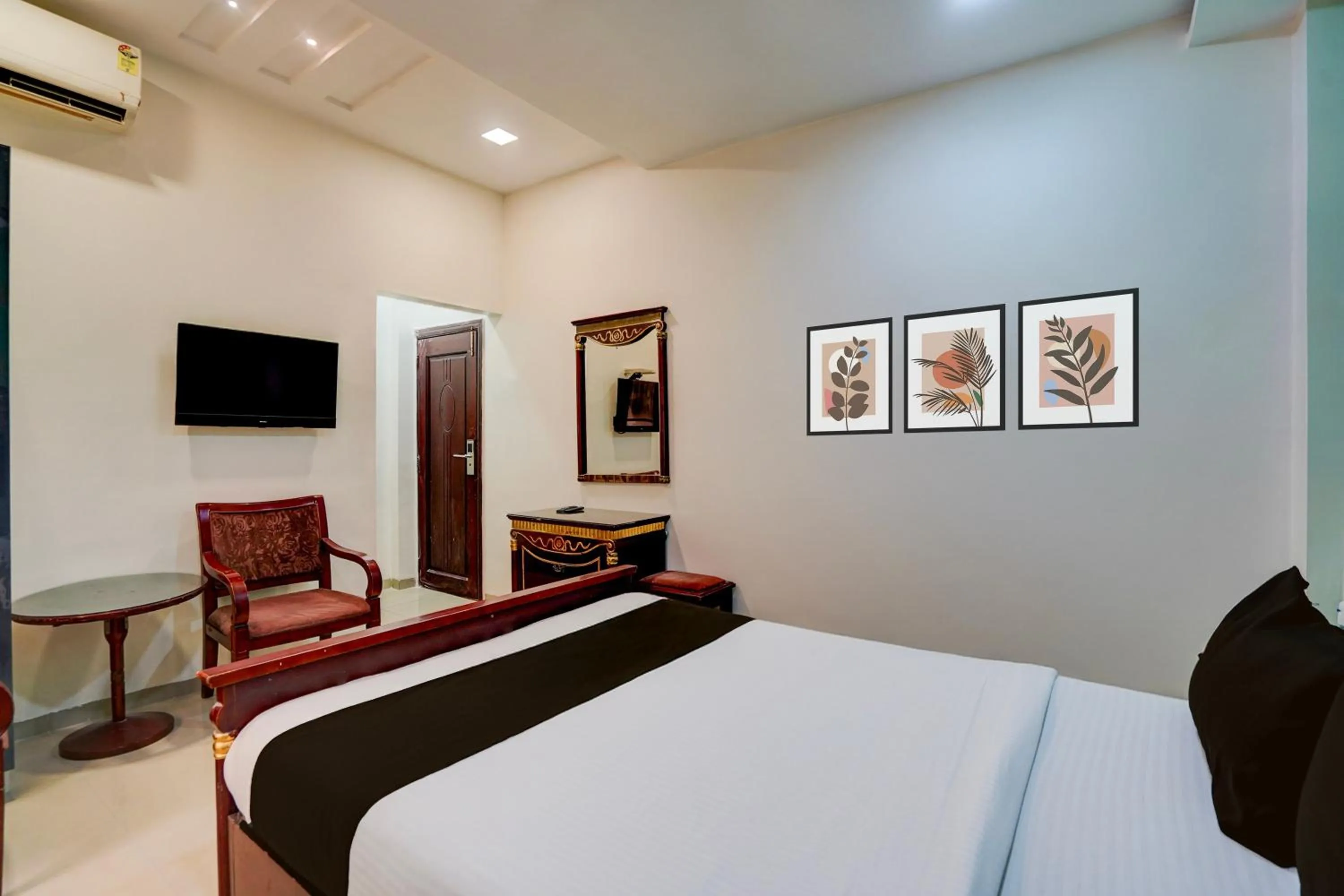 Bedroom in Hotel O Gold Coast