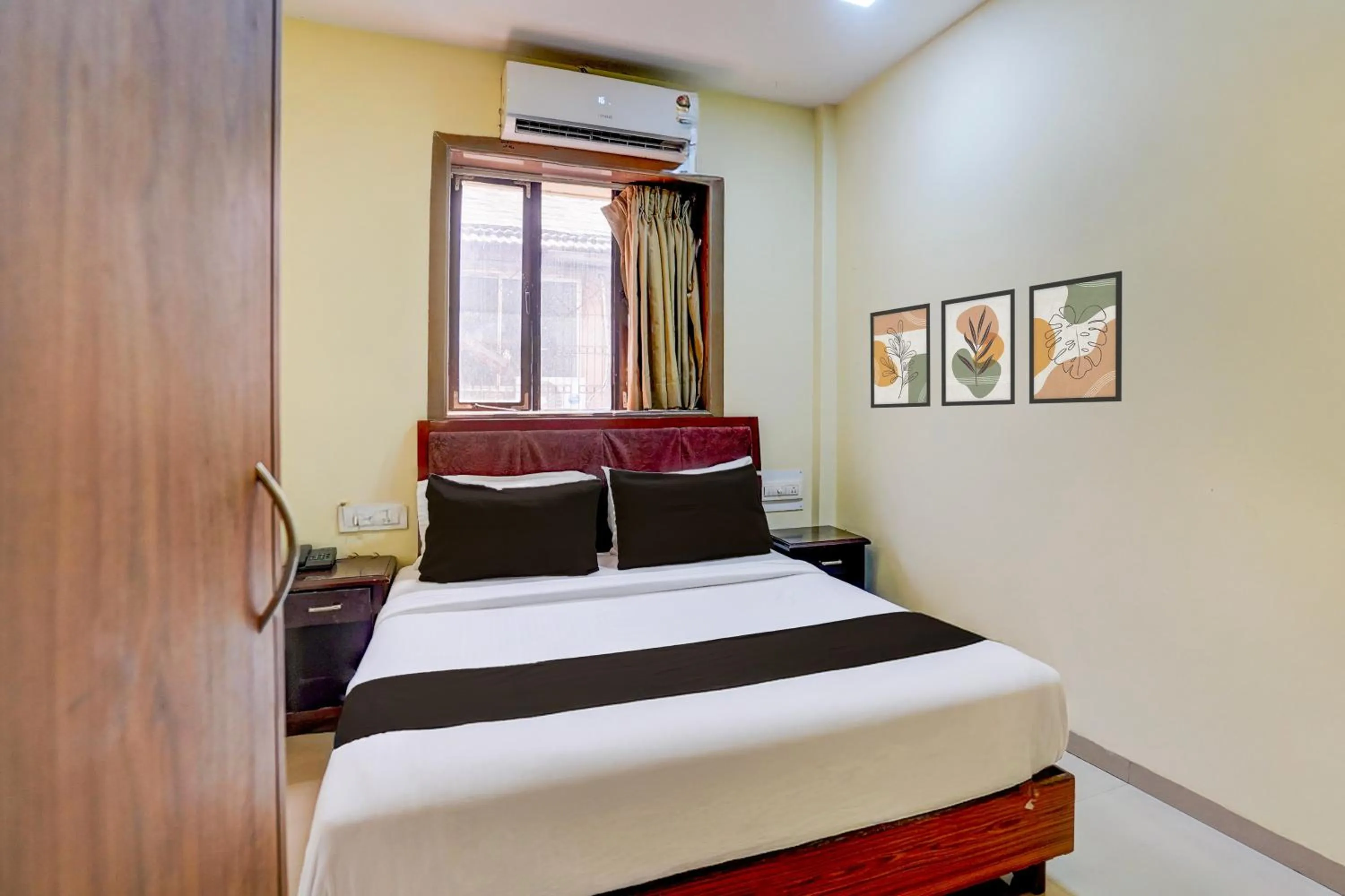 Bedroom in Hotel O Gold Coast