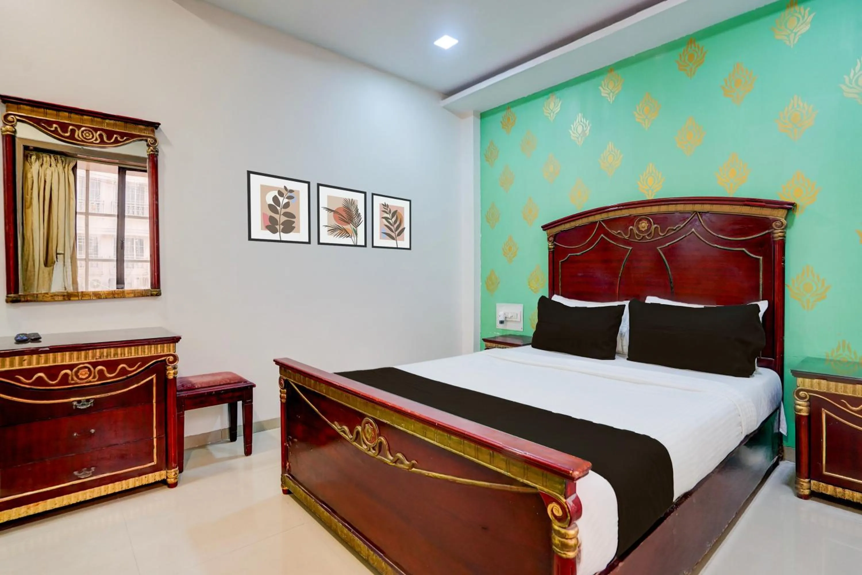 Bedroom in Hotel O Gold Coast