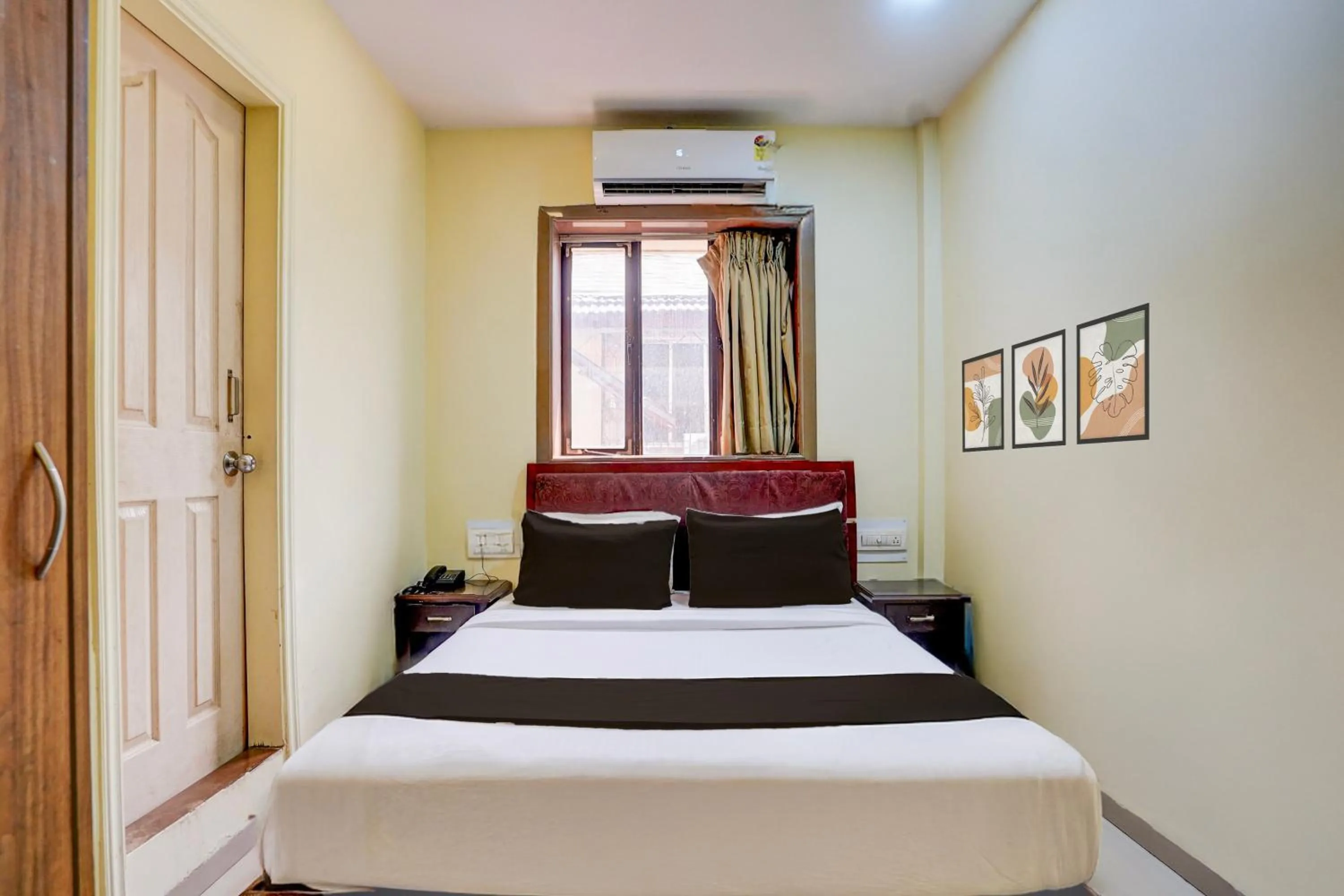 Bedroom in Hotel O Gold Coast