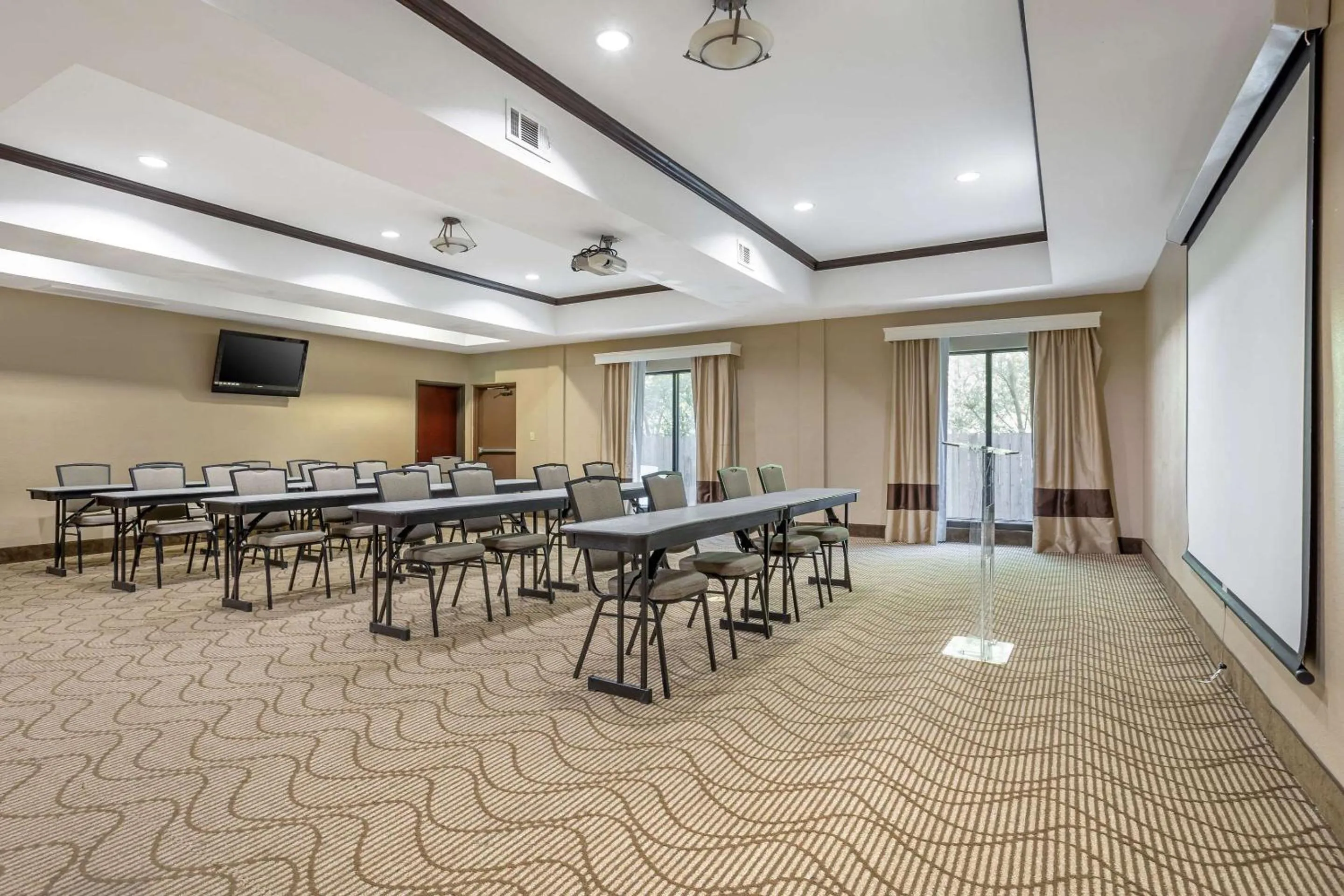 Meeting/conference room in Comfort Suites Old Town Spring