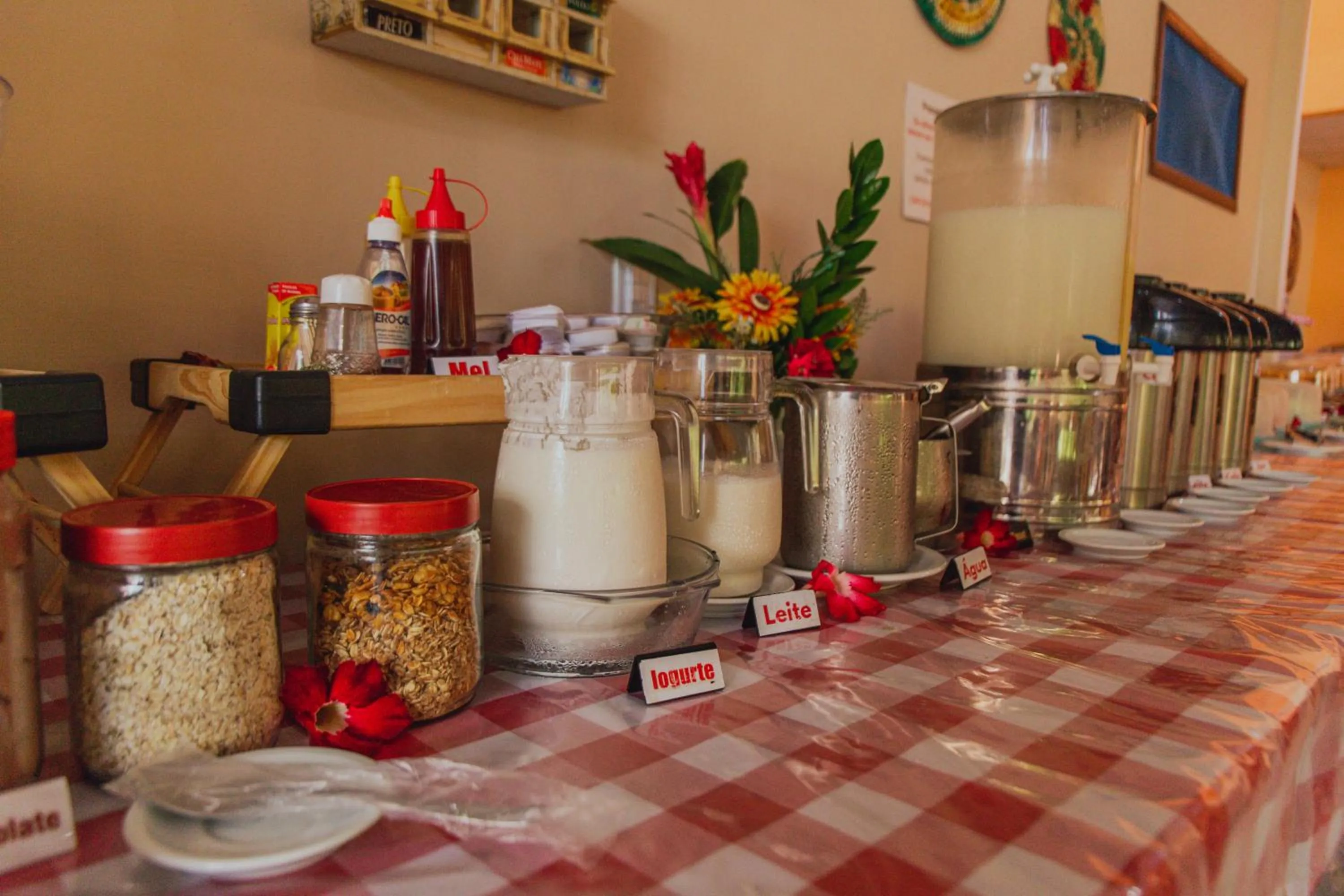 Coffee/tea facilities in Pousada D' Areia