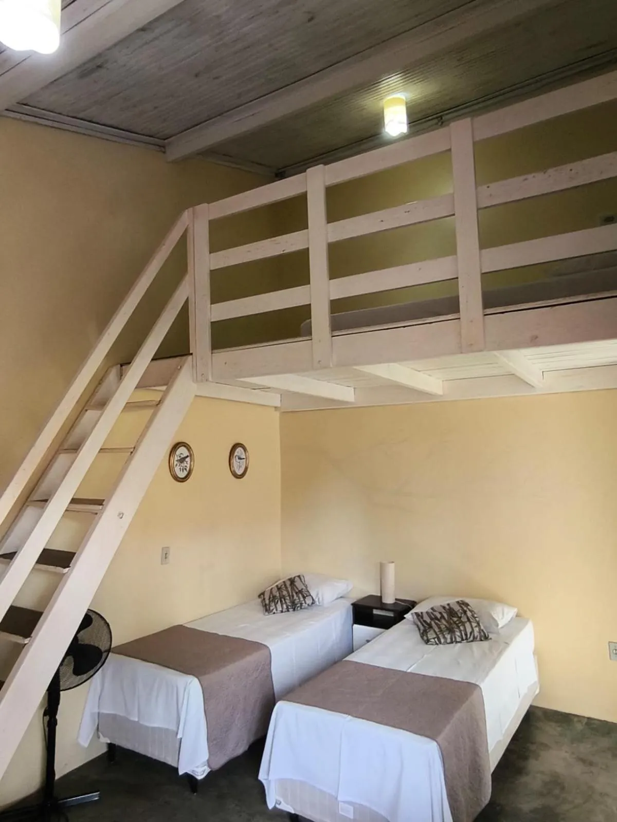 Photo of the whole room, Bed in Pousada Veadeiros - Alto Paraiso de Goiás