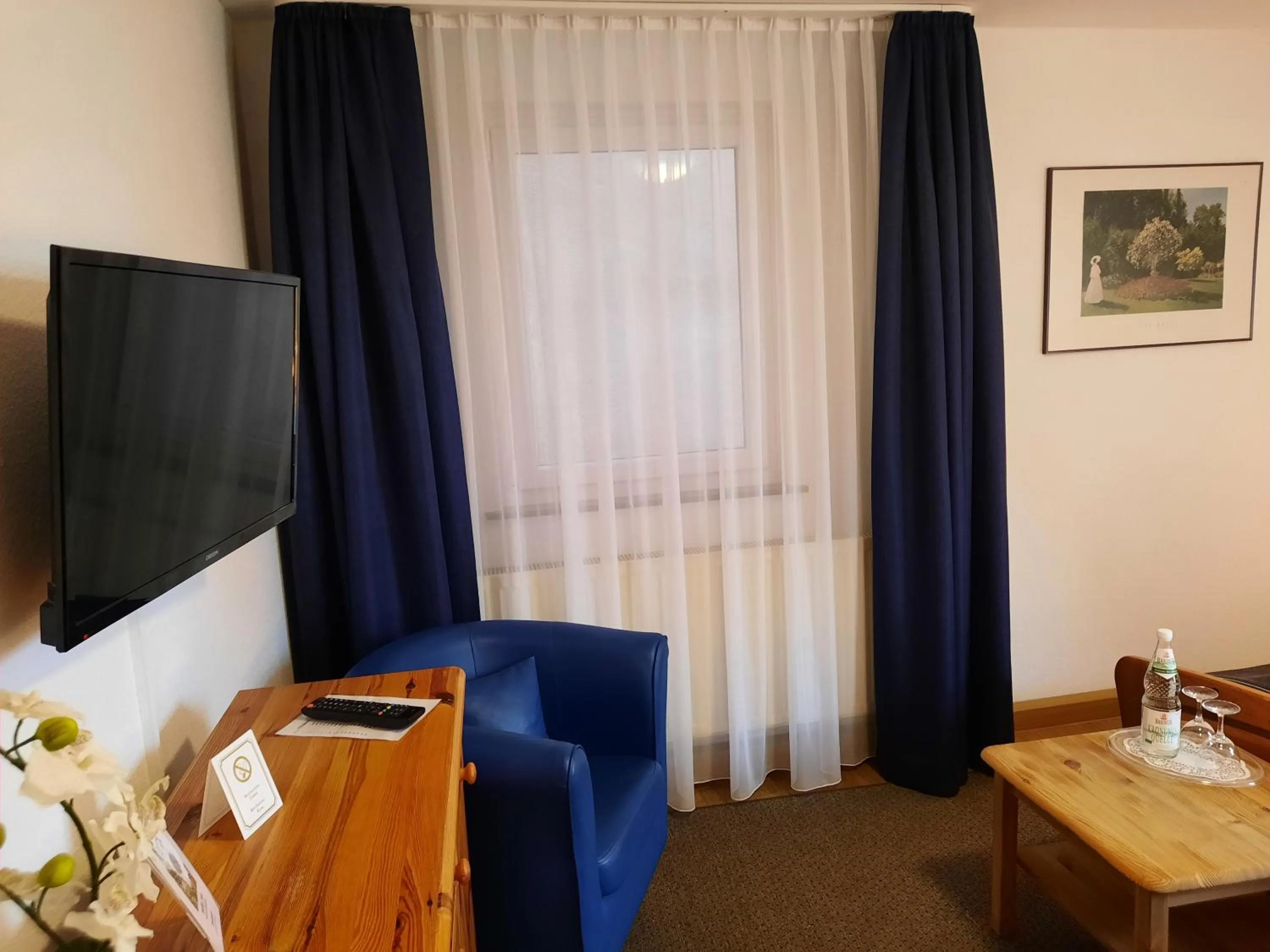 Photo of the whole room in Landgasthof May