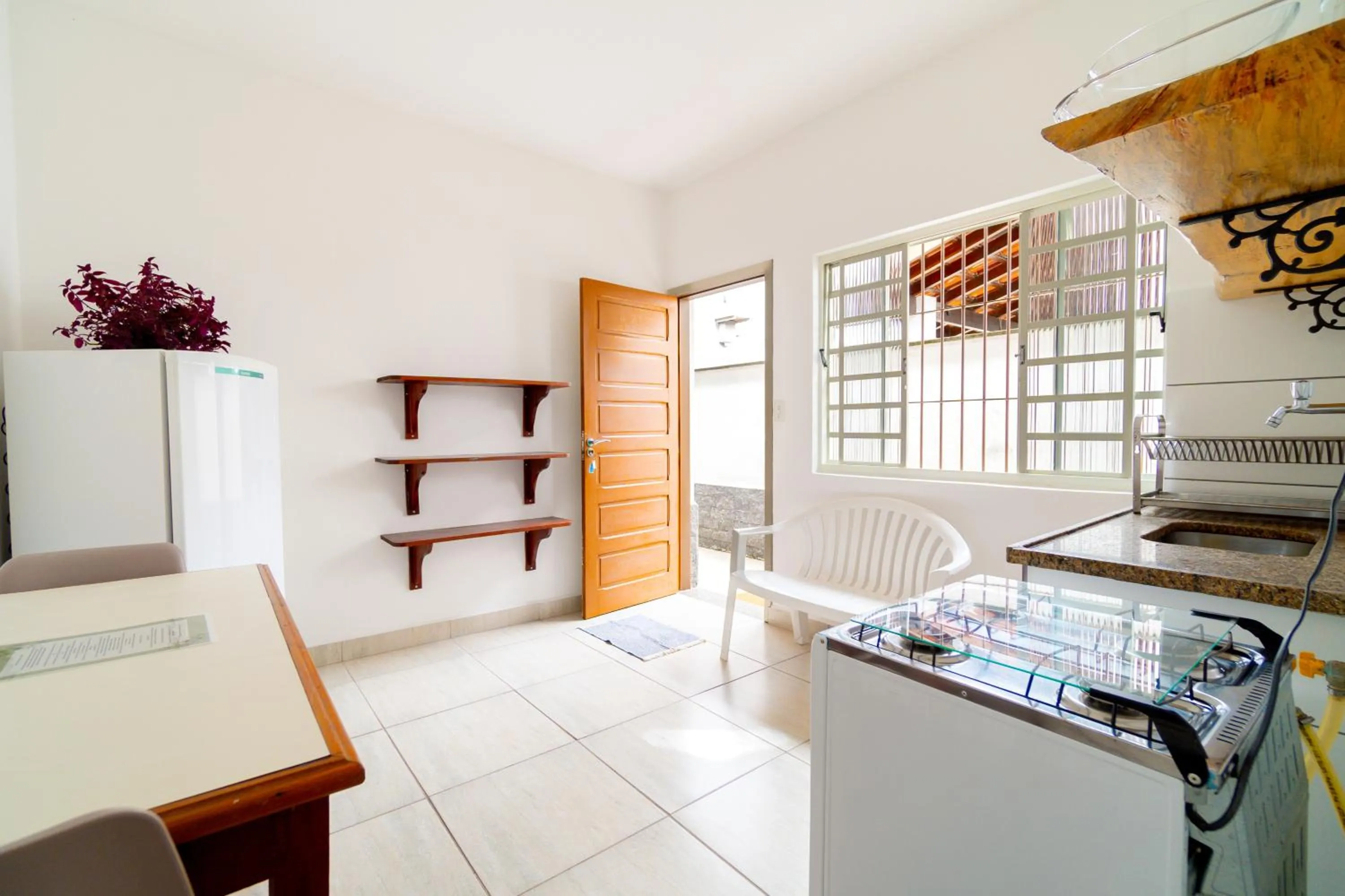 kitchen in Chalés Canoas Ubatuba