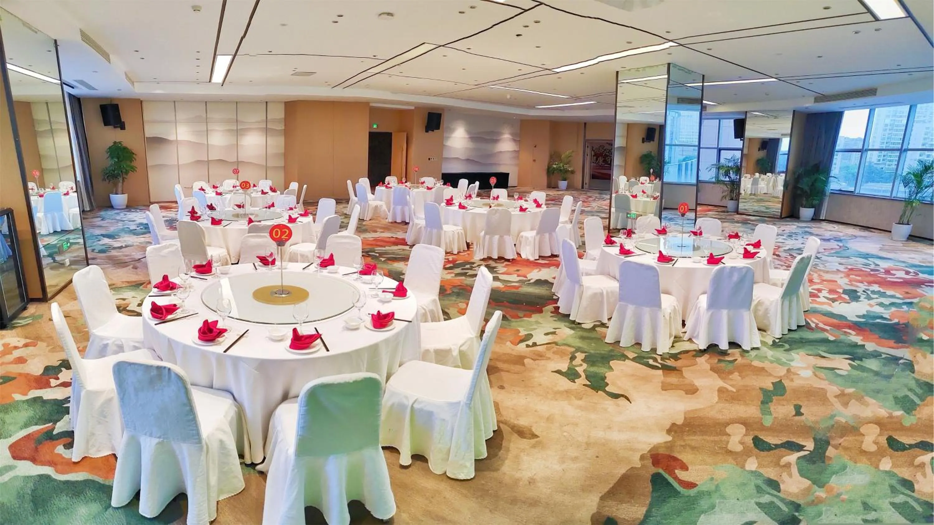 Banquet/Function facilities in Holiday Inn Xiaoshan by IHG