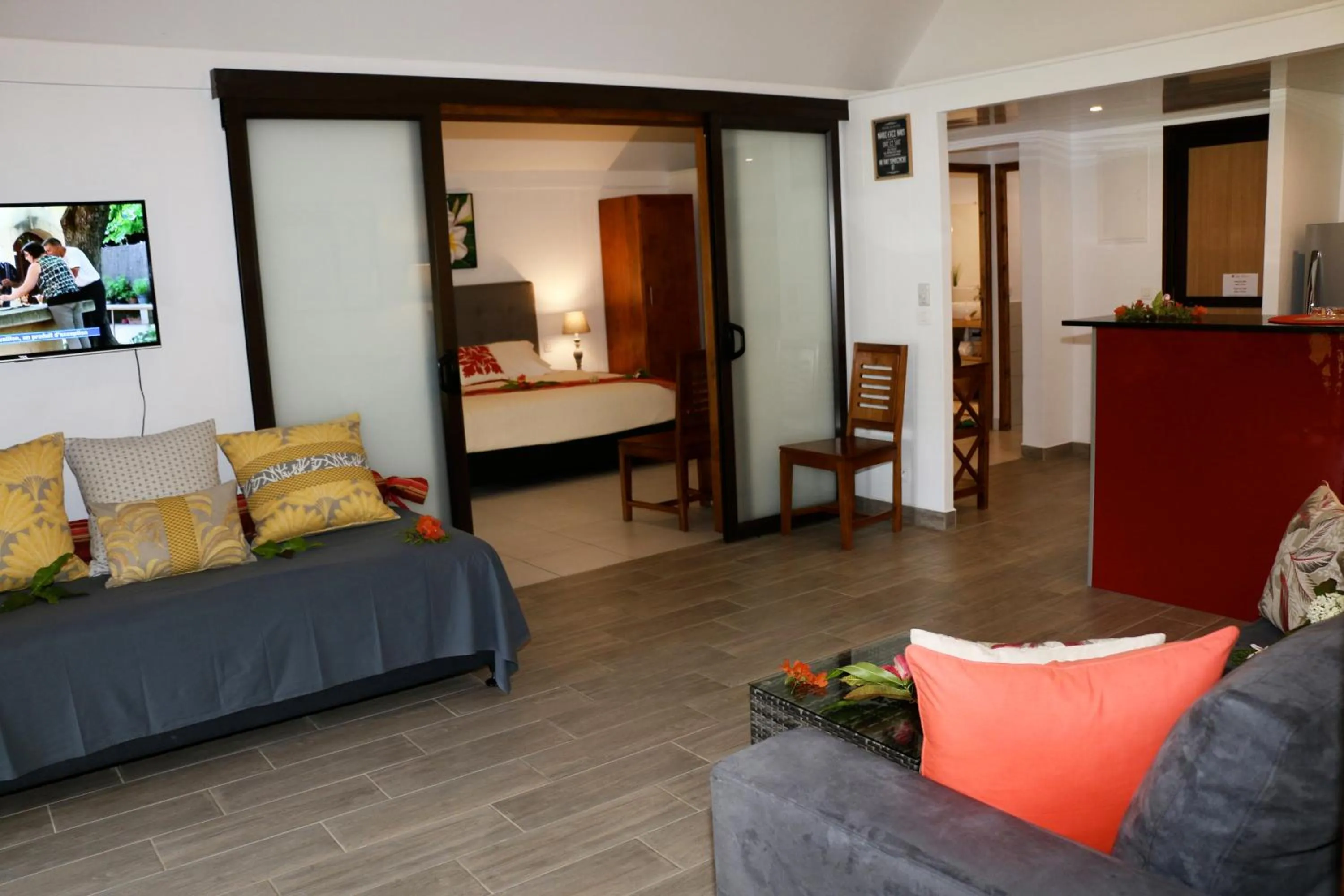 Garden view, Bed in Hotel Hibiscus