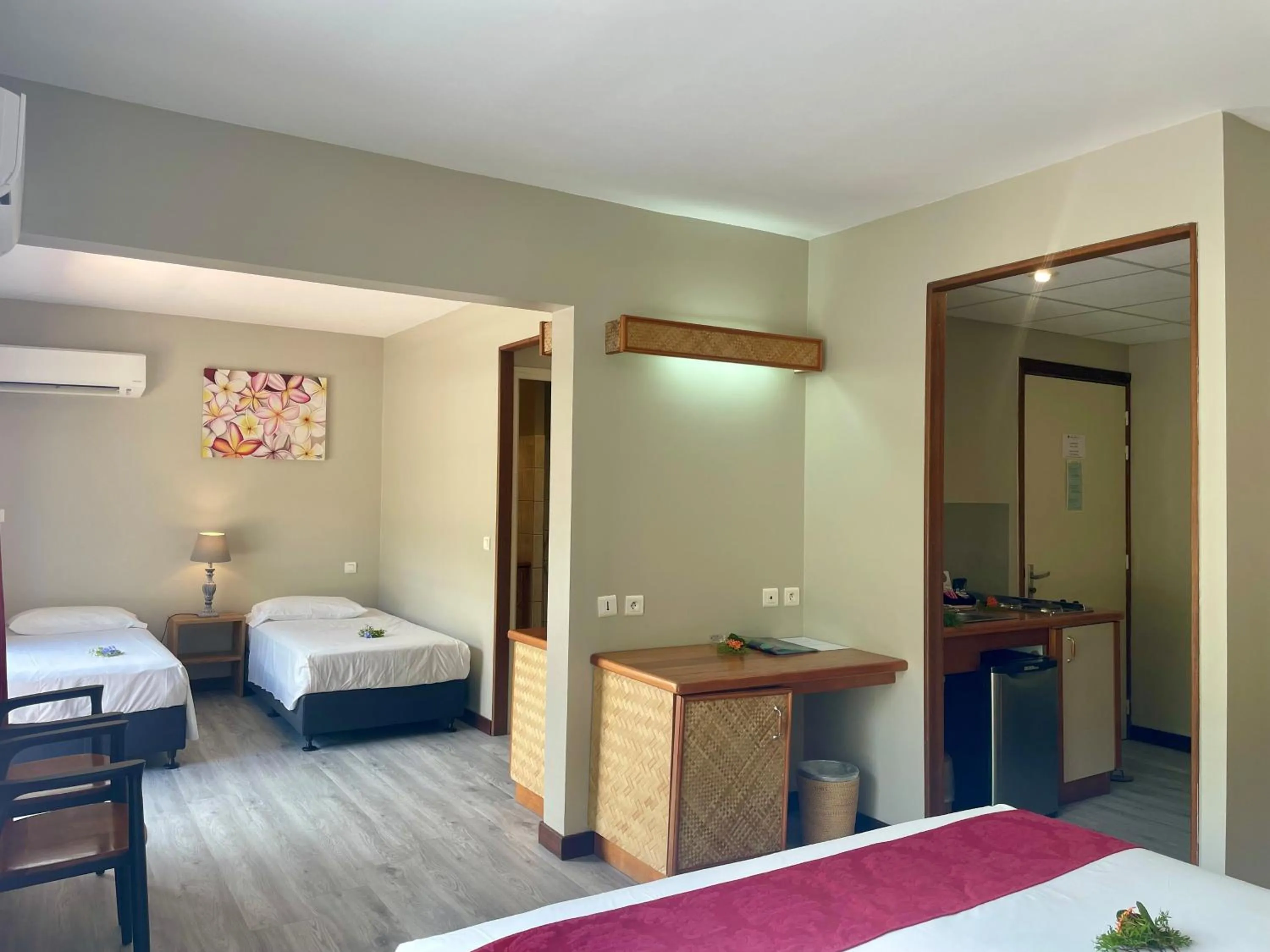 Photo of the whole room, Bed in Hotel Hibiscus