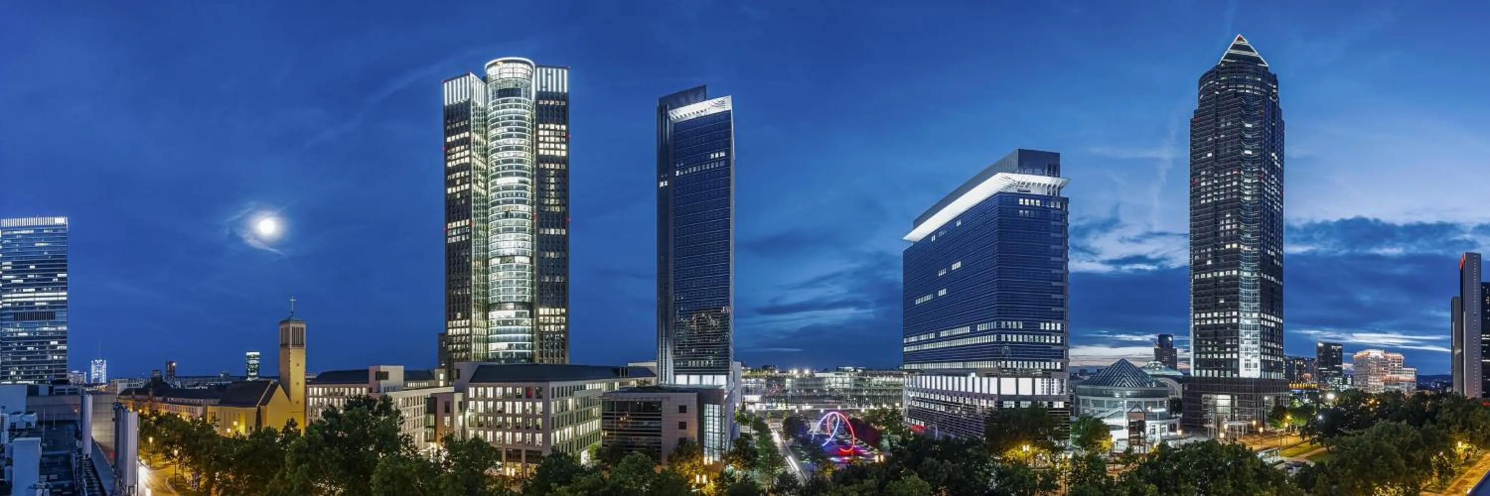 Bedroom in NH Frankfurt Messe