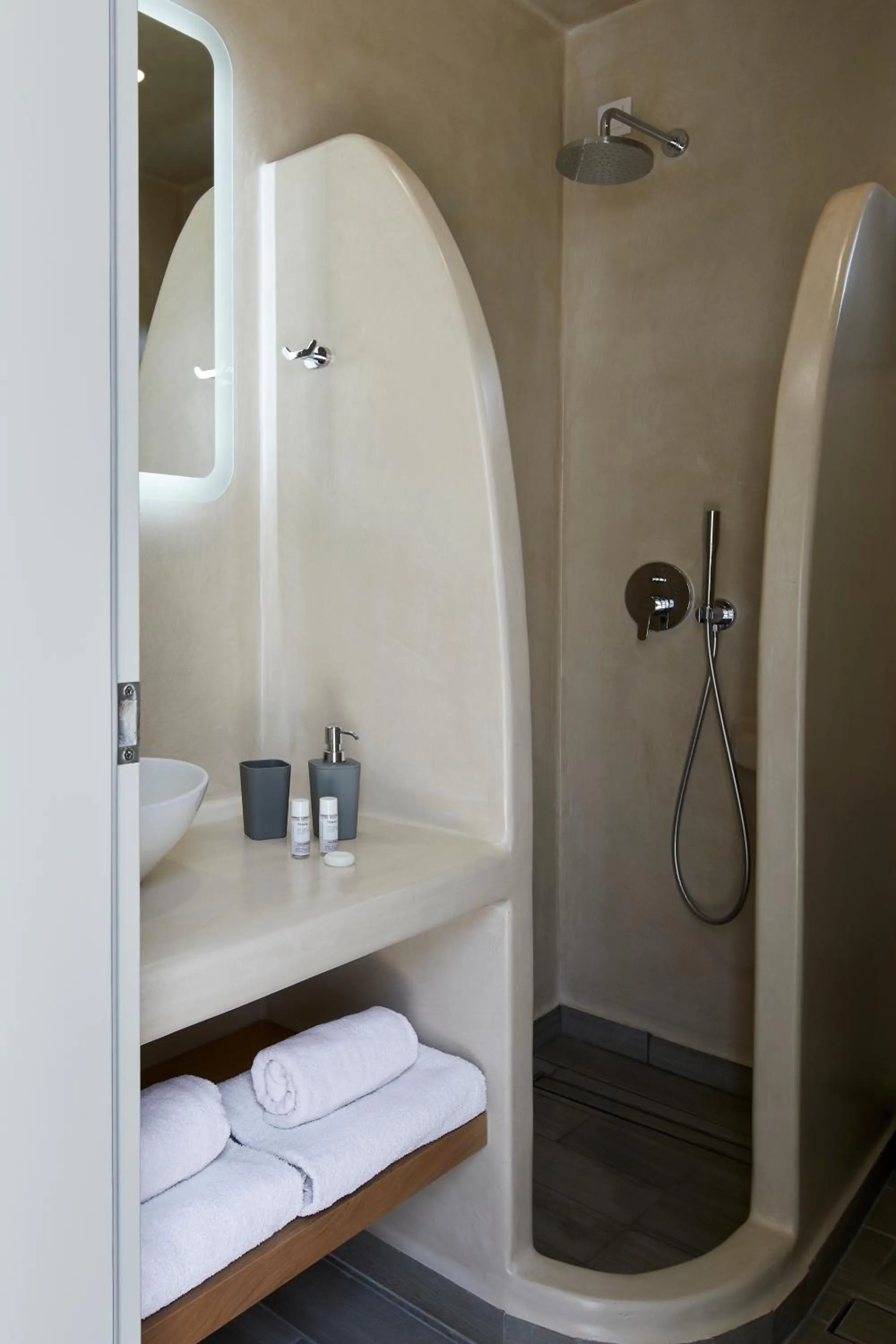 Bathroom in Acropole Sunrise