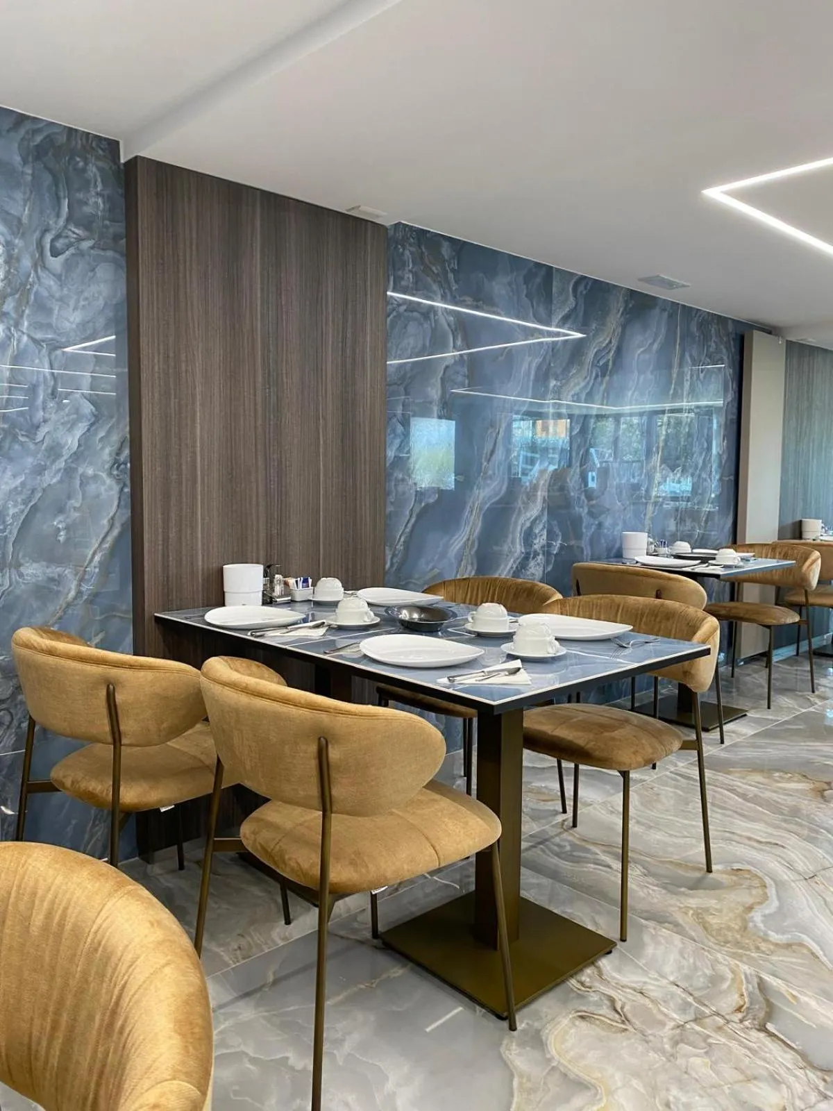 Breakfast in Hotel Serena