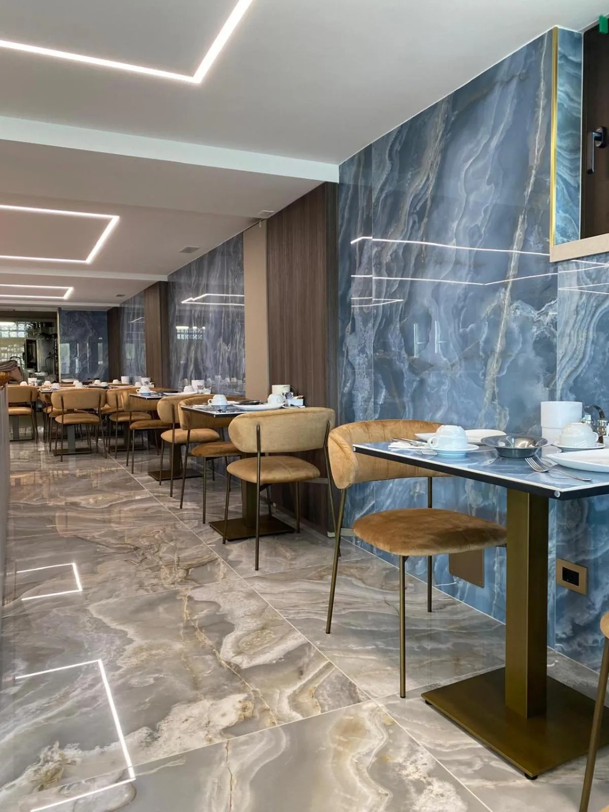 Breakfast in Hotel Serena