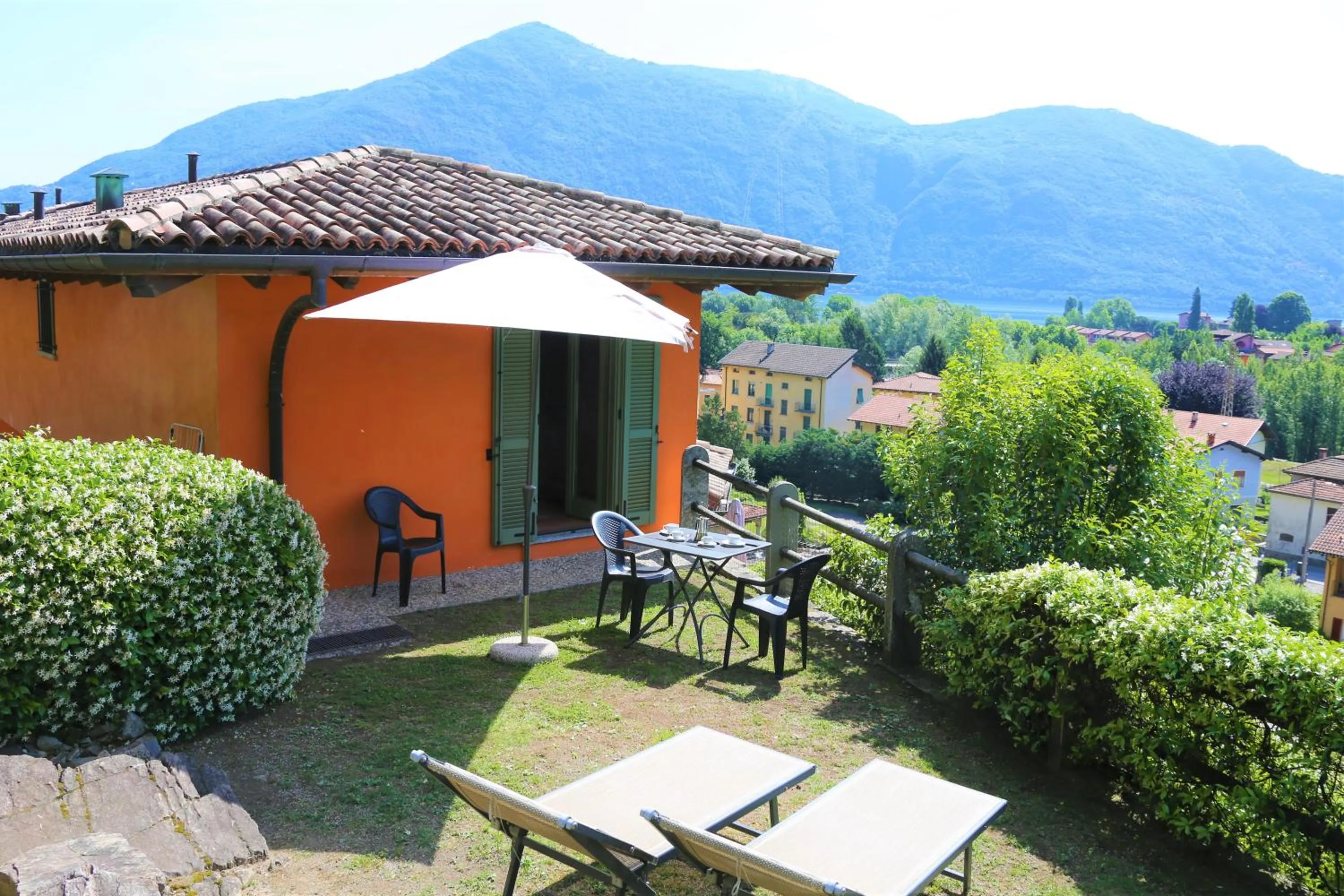 Garden in Appartamenti Ferrari Residence