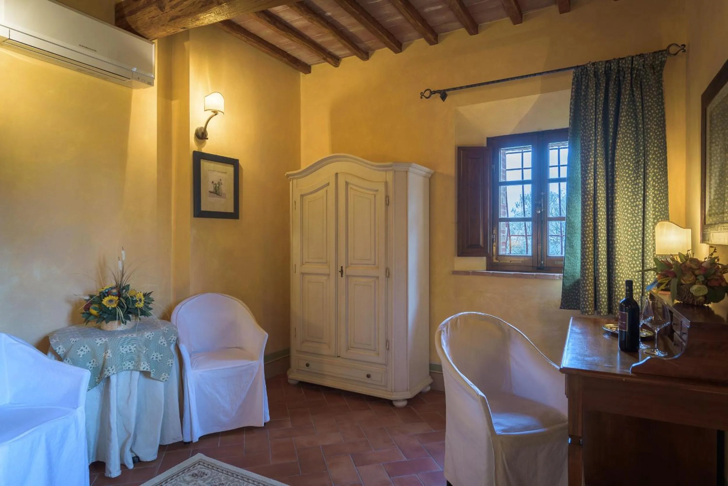 Photo of the whole room in Agriturismo Il Macchione