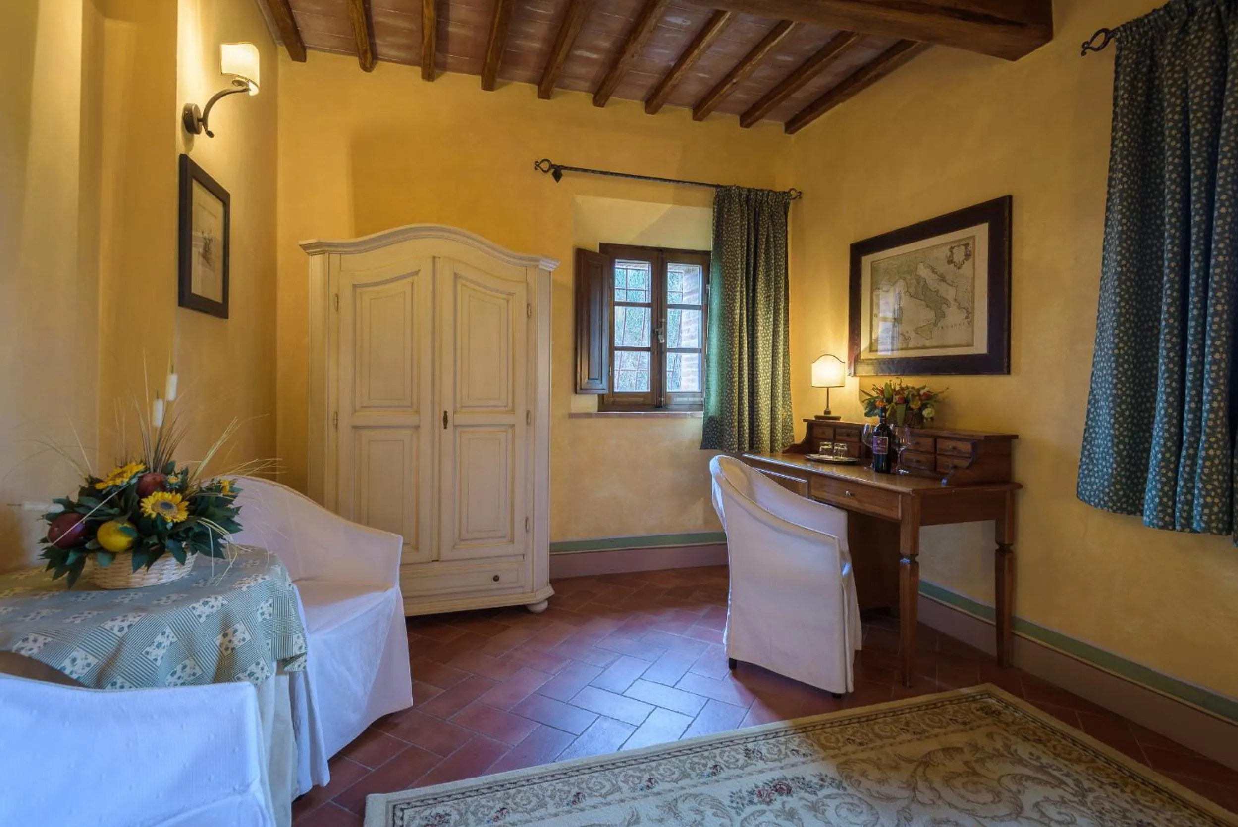 Living room, Bed in Agriturismo Il Macchione