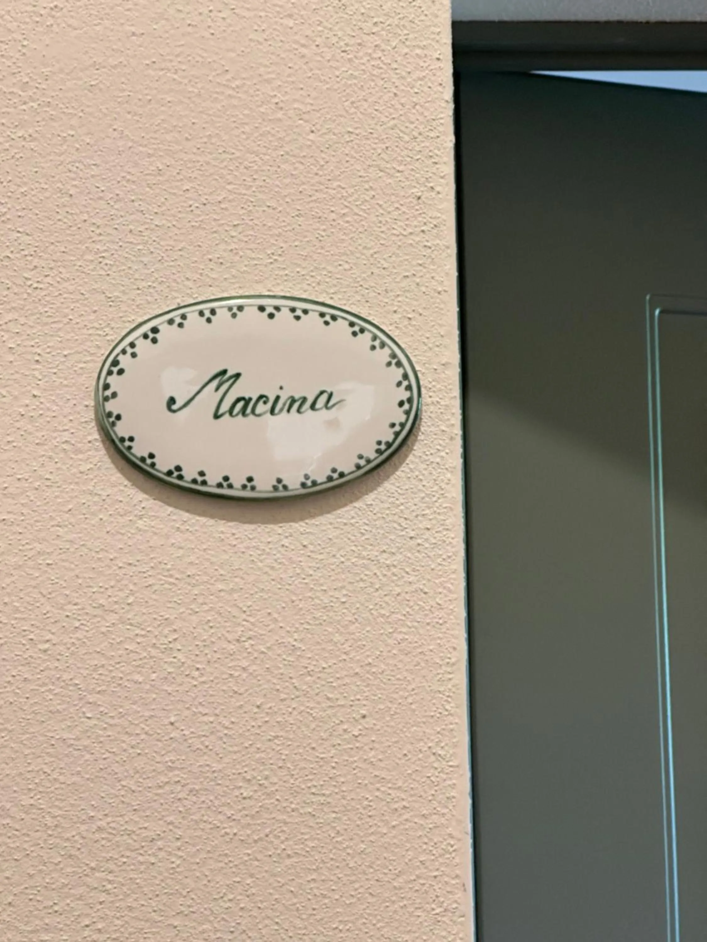 Text overlay in Agriturismo Il Macchione