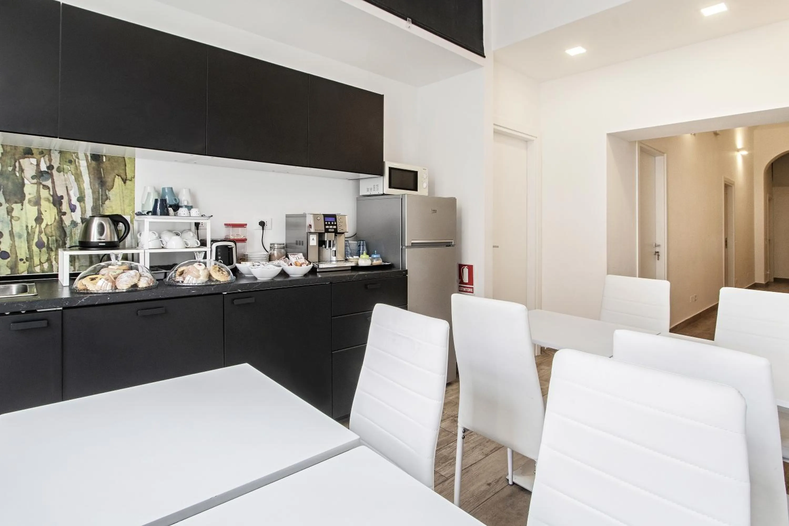 Continental breakfast in Quiriti Vatican Relais