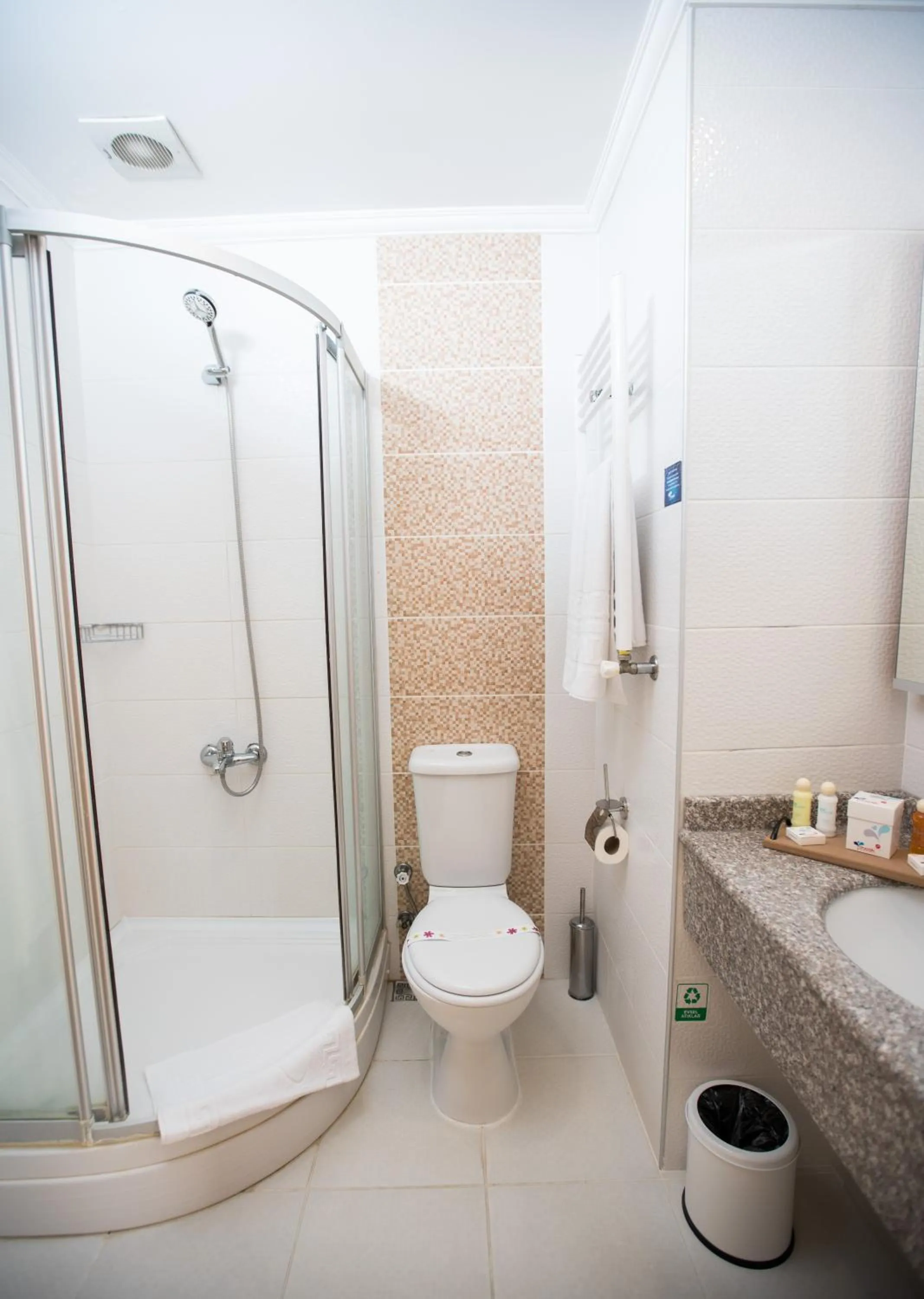 Bathroom in Afyon Orucoglu Thermal Resort