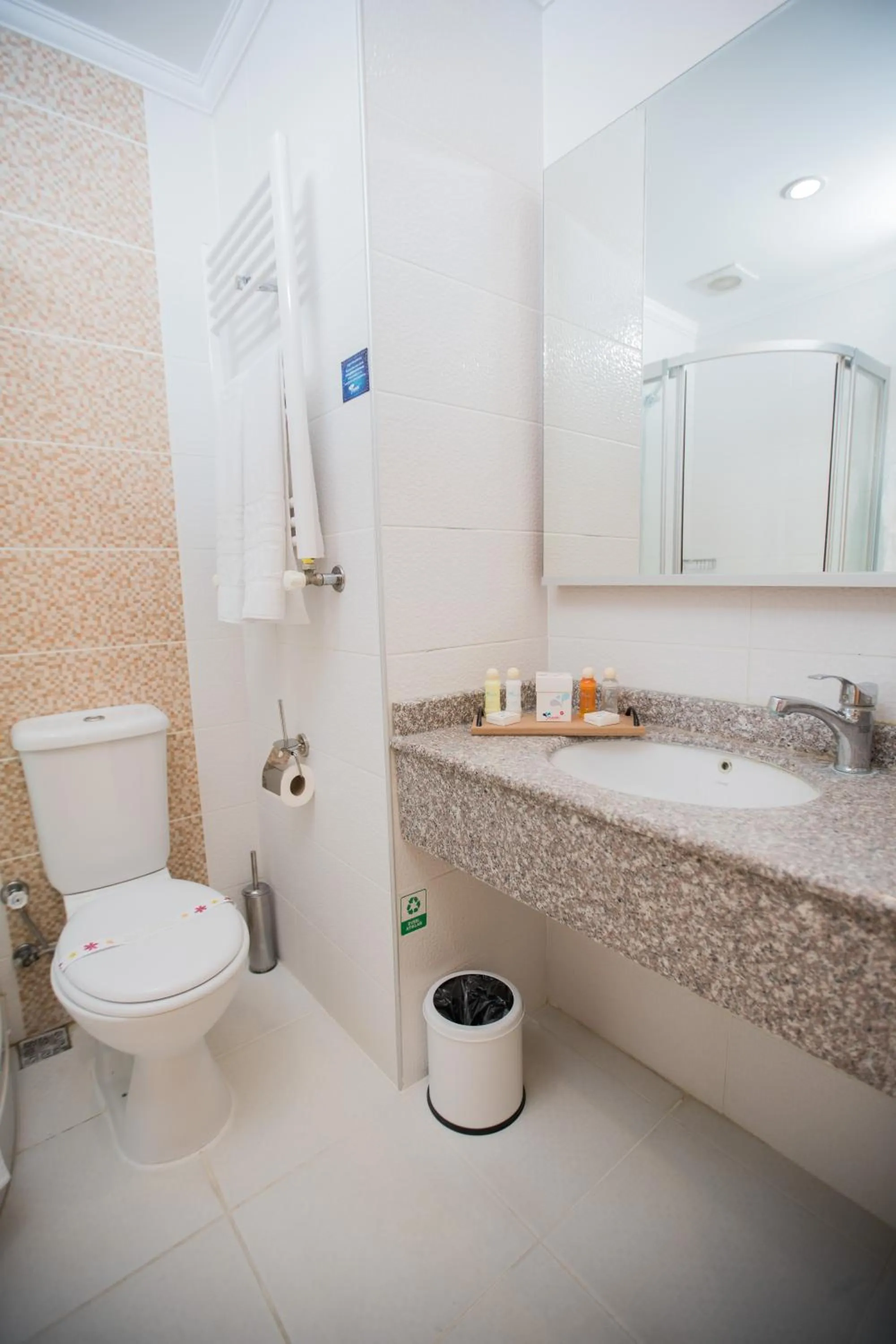 Bathroom in Afyon Orucoglu Thermal Resort