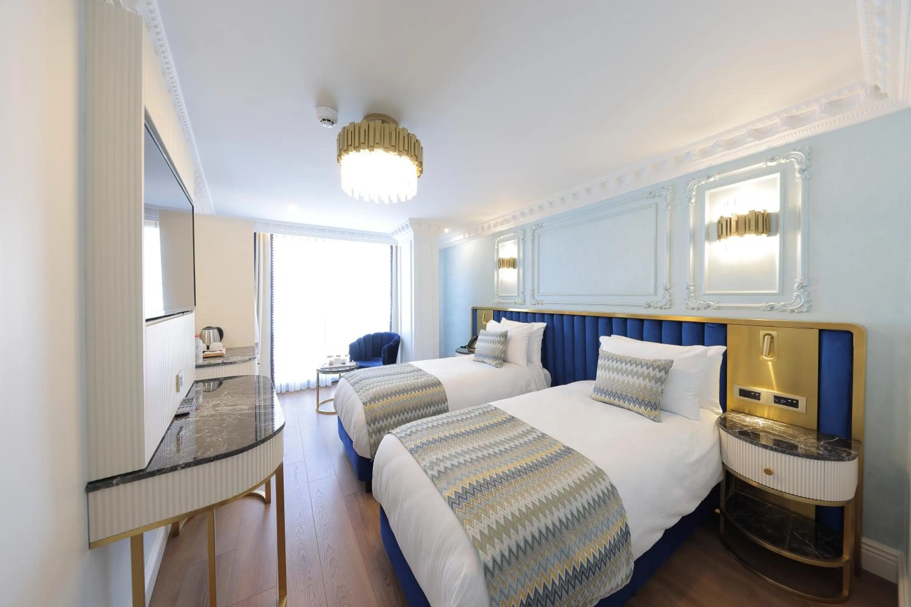 Bed in Golden Horn Bosphorus Hotel