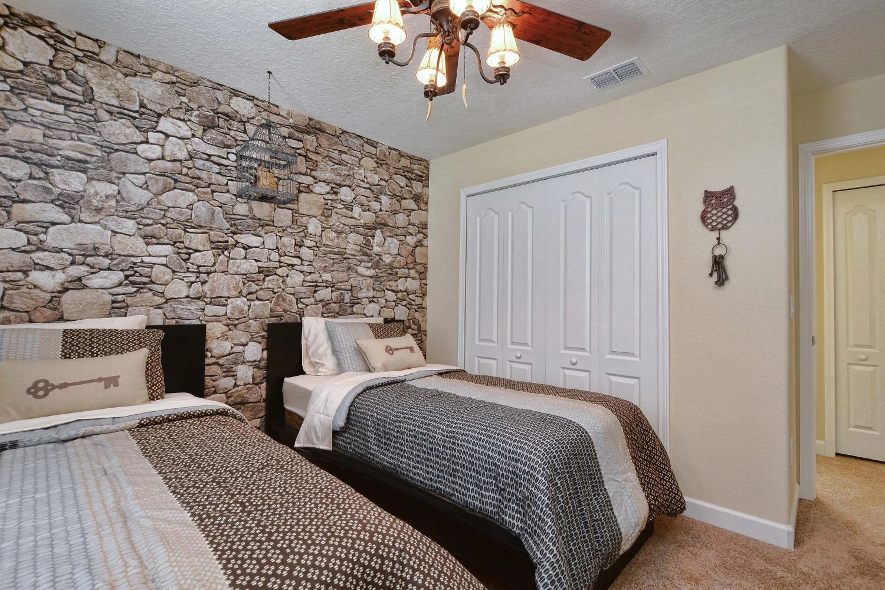 Photo of the whole room, Bed in DISNEY area Luxurious House-Private Pool