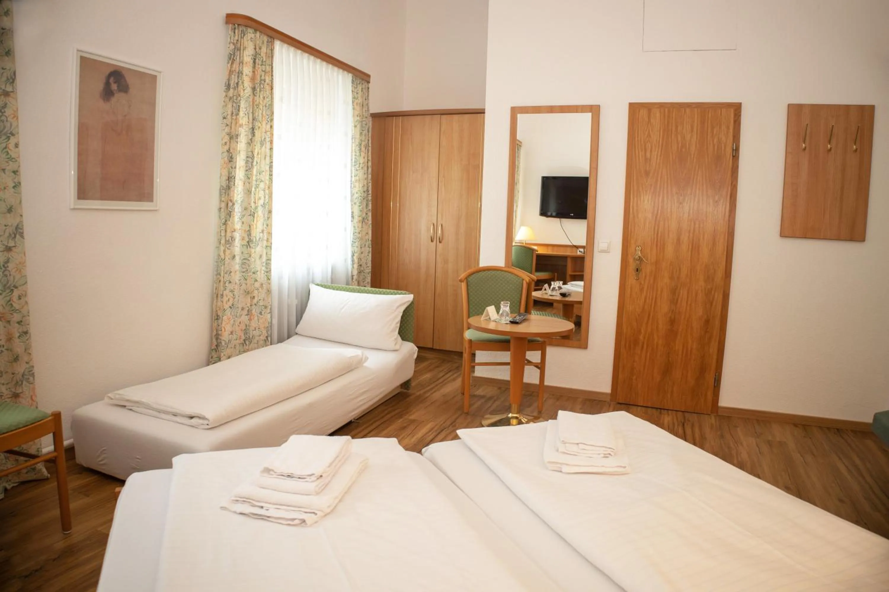 Bed in Hotel Möve garni